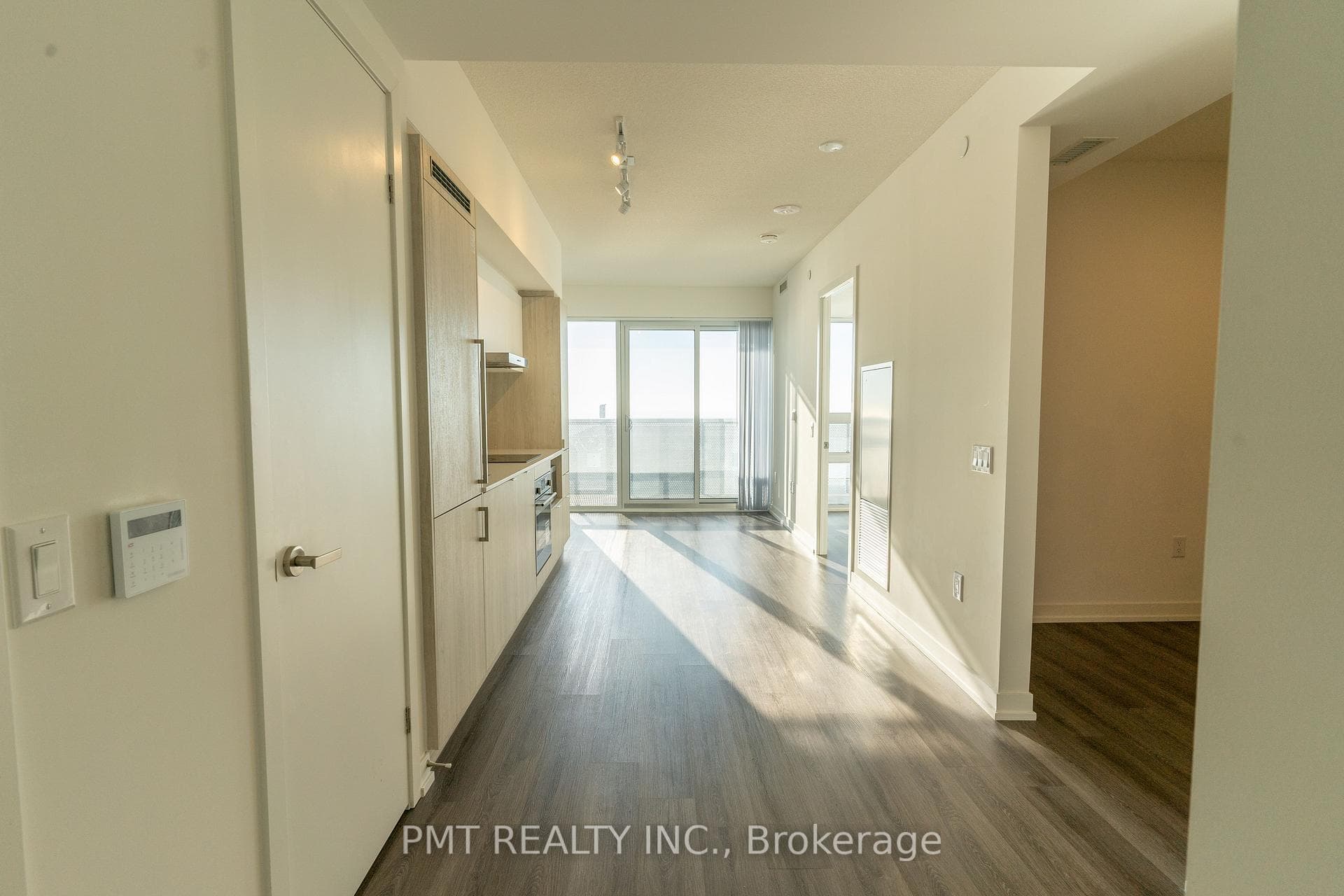 138 Downes Street Unit 4508 photo 2