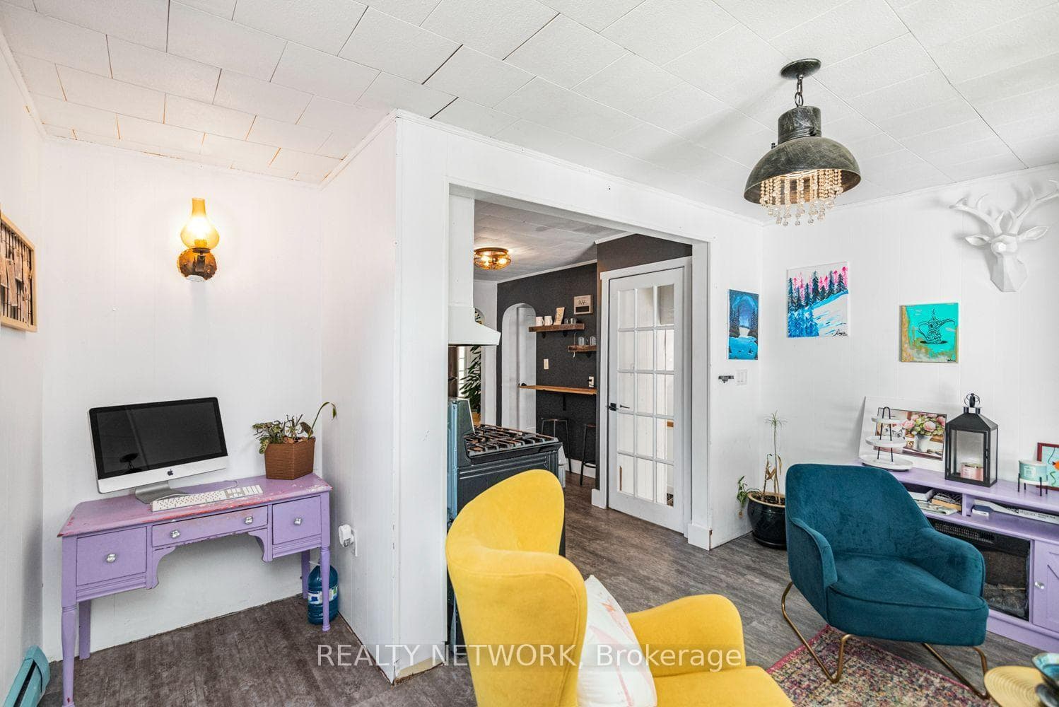 32 Grant Avenue photo 25