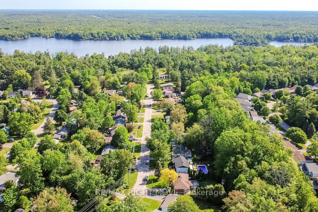 355 FAIRVIEW Drive photo 50