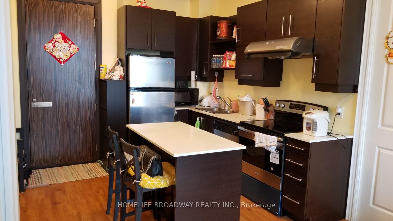 233 South Park Road Unit Ph3 photo 3