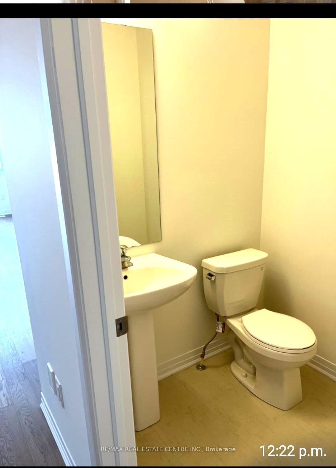 114 Masters Street photo 6