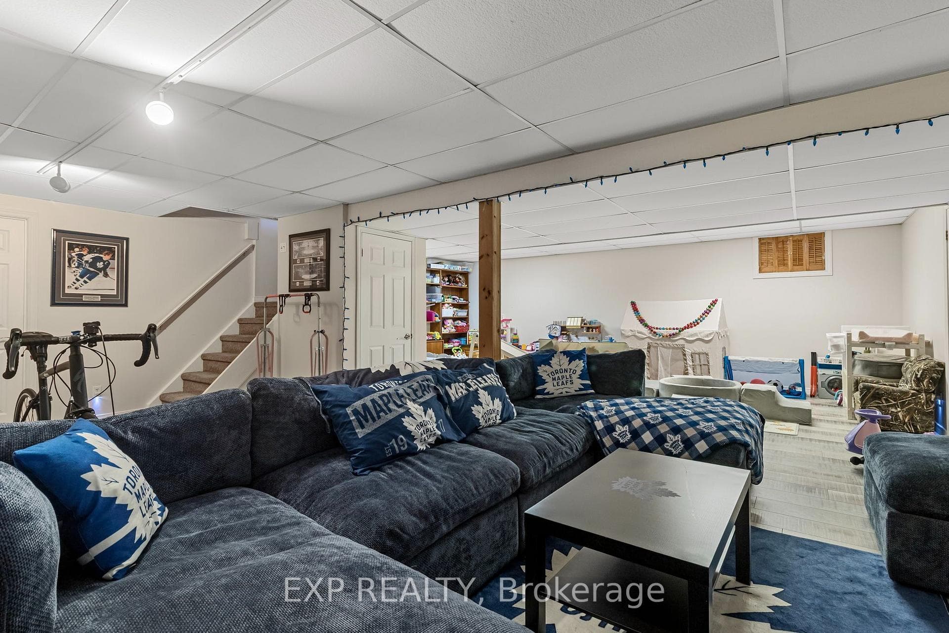 1080 Church Street photo 23