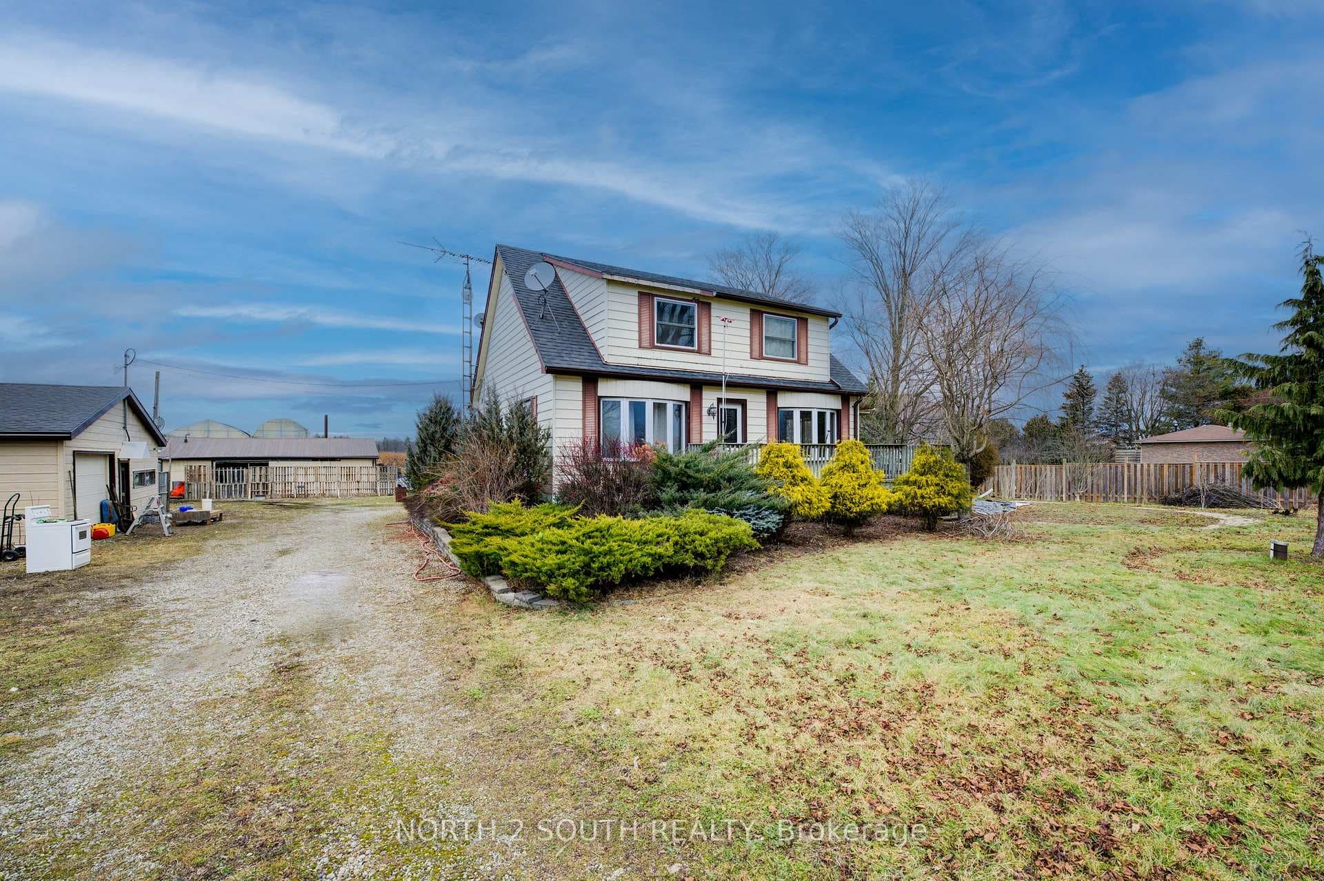 681 Conc 14 Townsend Road photo 2