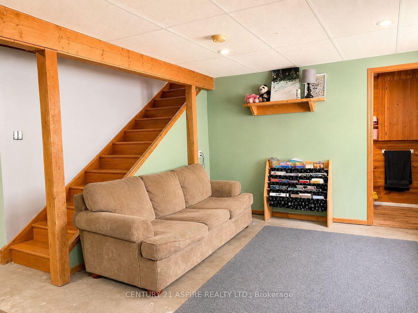 202 Brydges Road photo 17