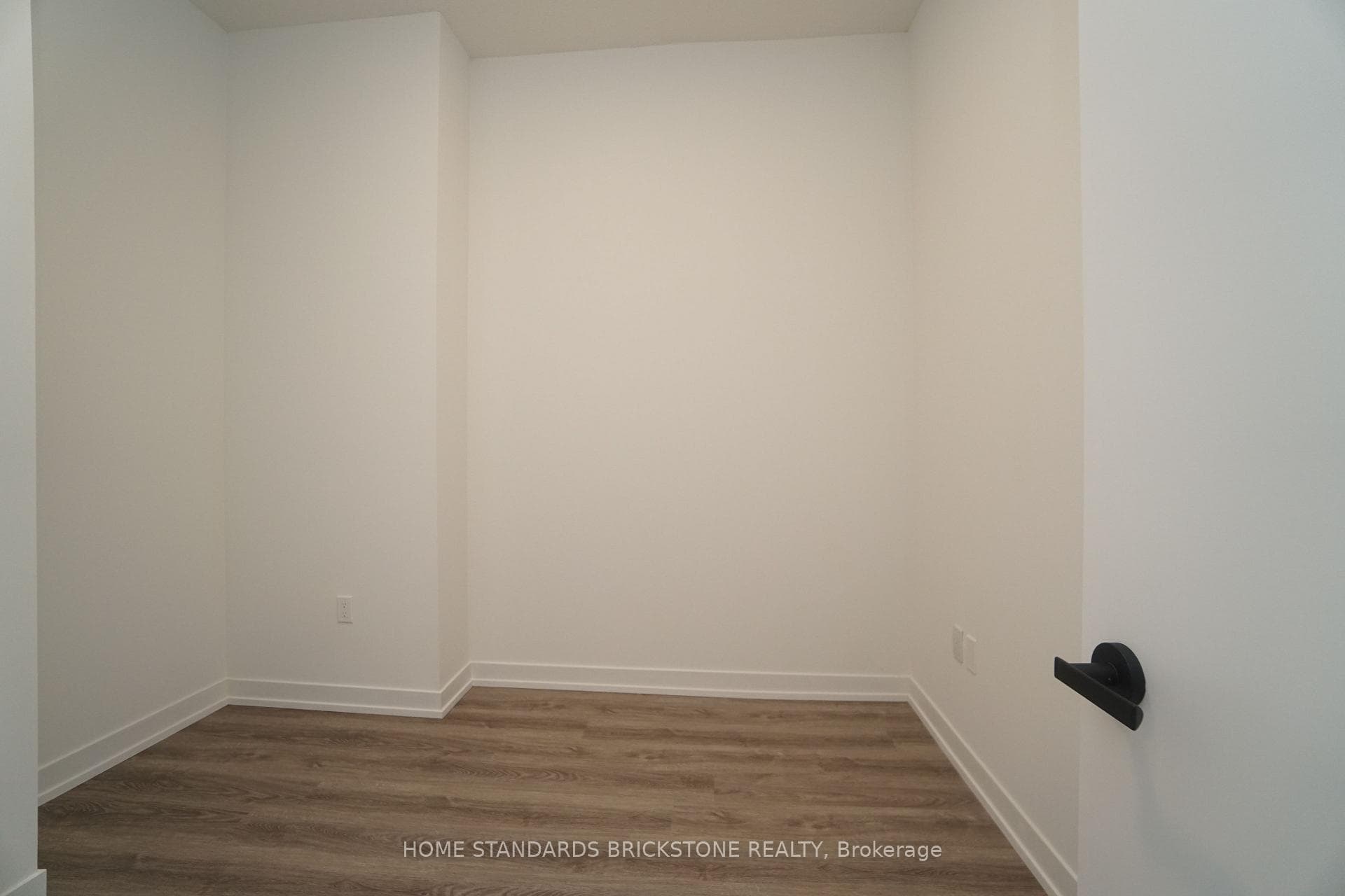 195 COMMERCE Street Unit 3207 photo 11