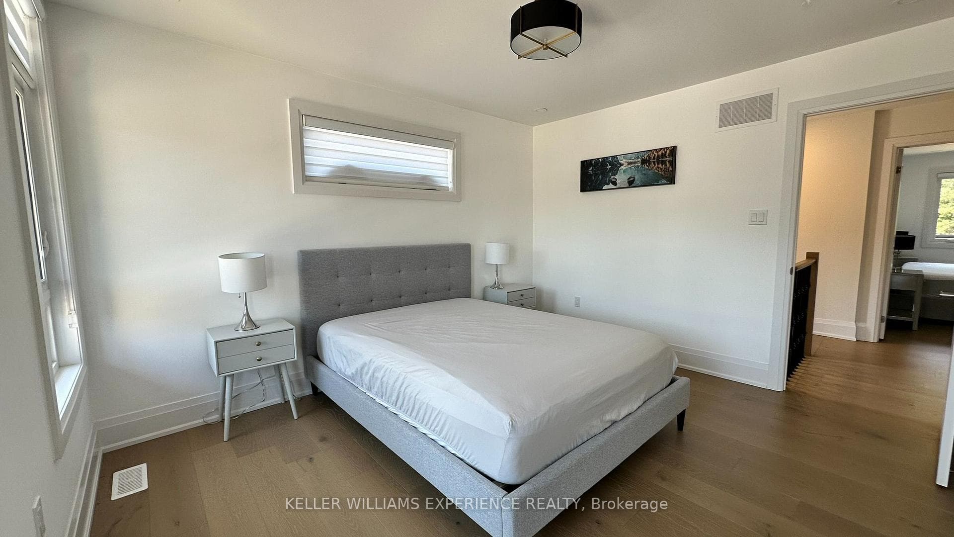 106 Seabastian Street photo 25