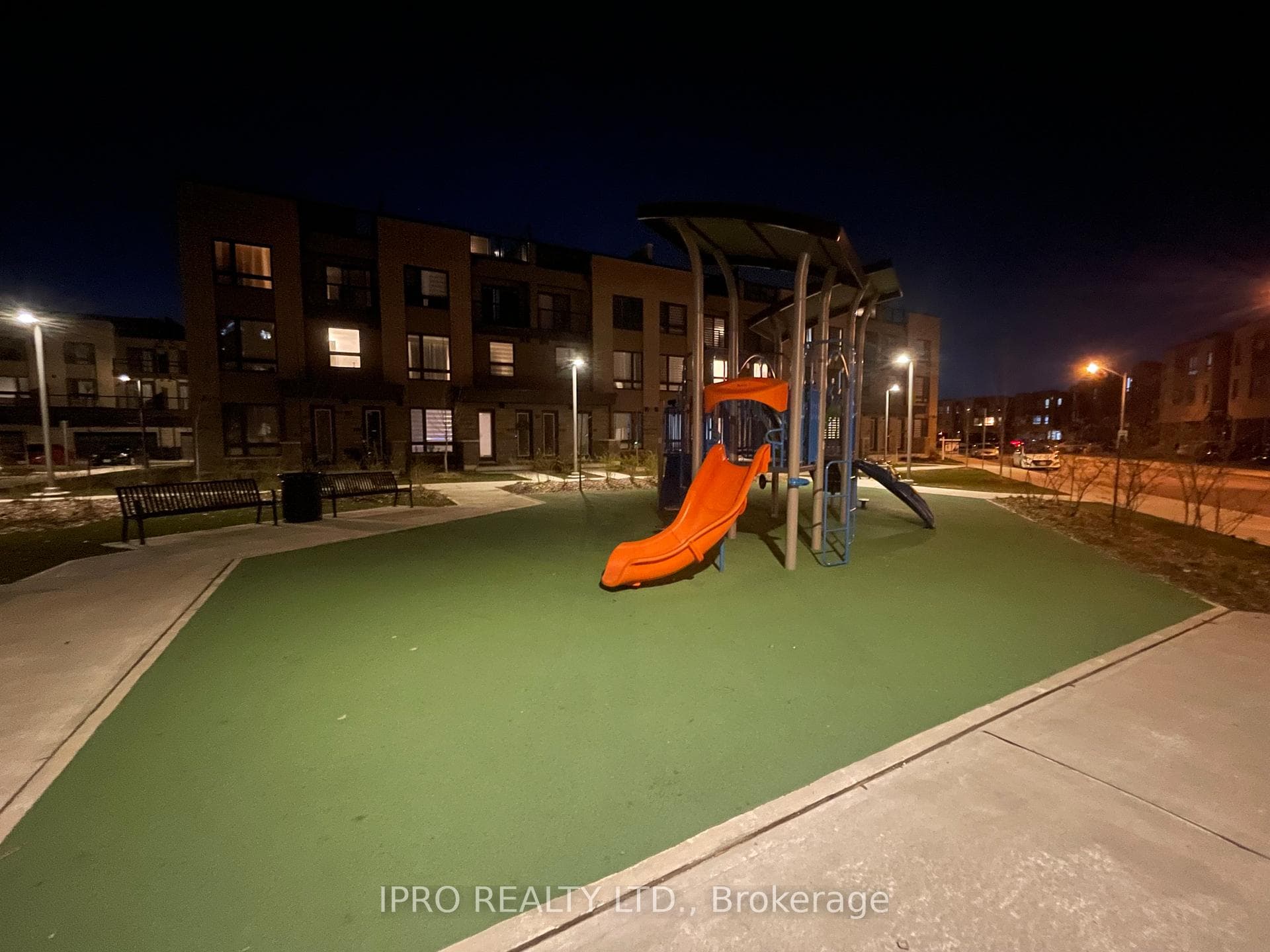 30 Woodstream Drive Unit 12 photo 29