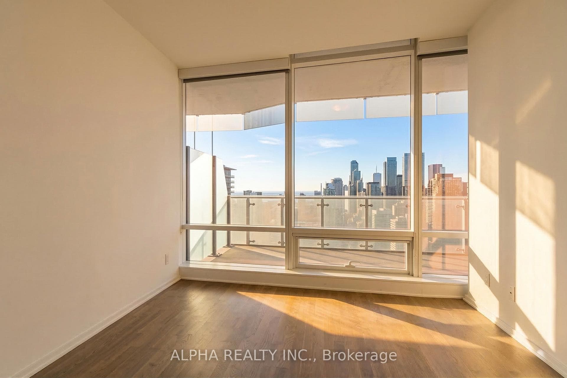 1 Bloor Street Unit 3805 photo 7