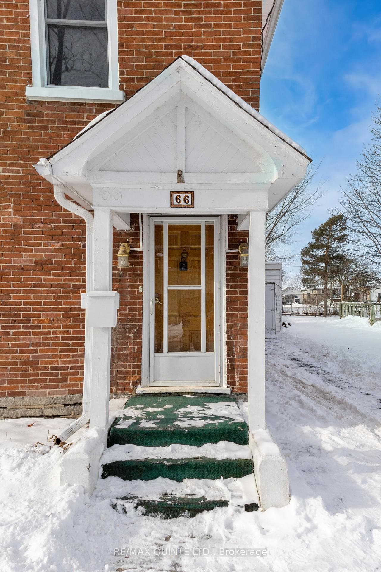 66 Dunbar Street photo 4