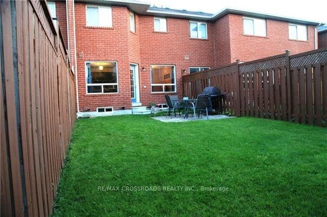 156 Angier Crescent photo 20