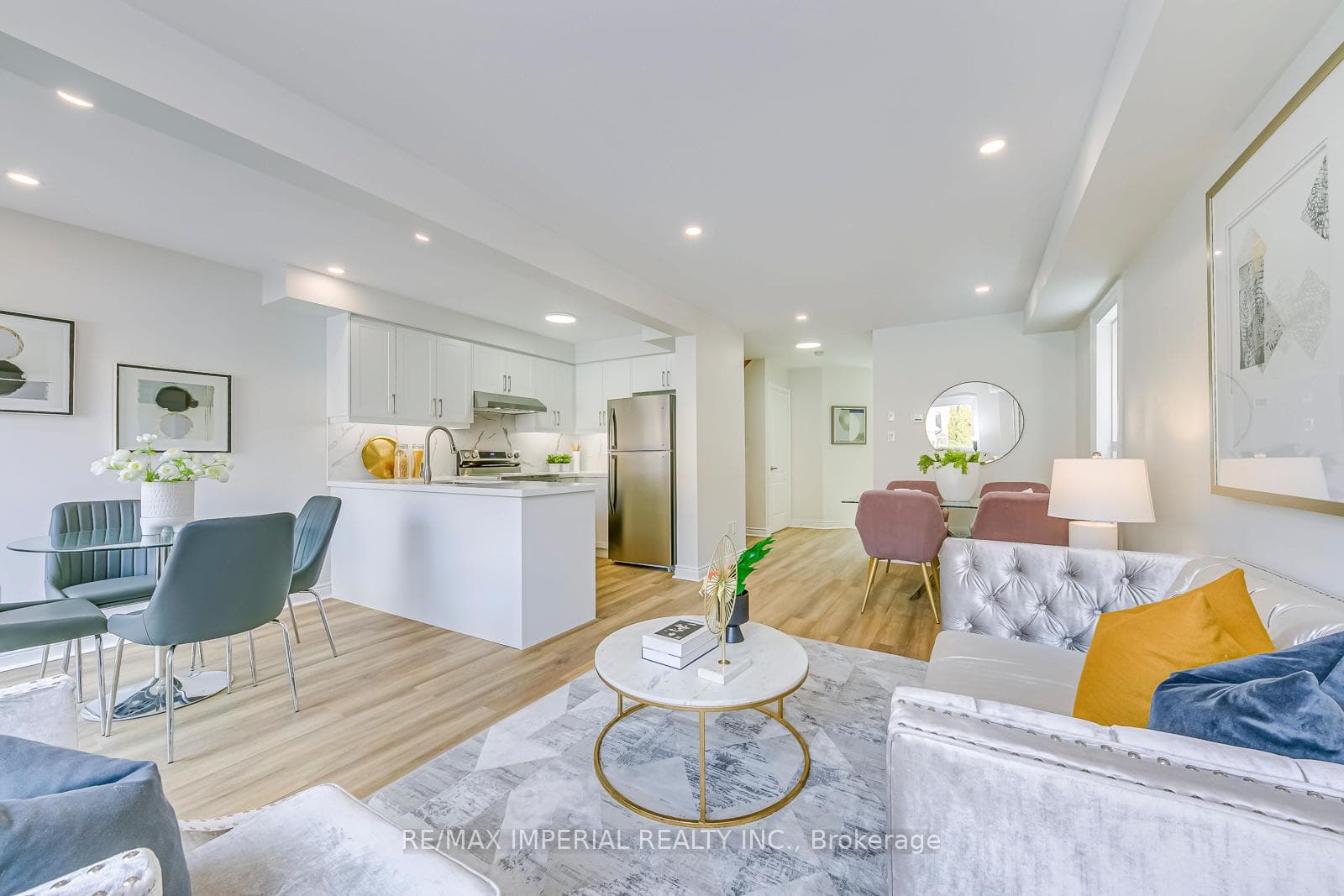 3279 Carabella Way photo 9