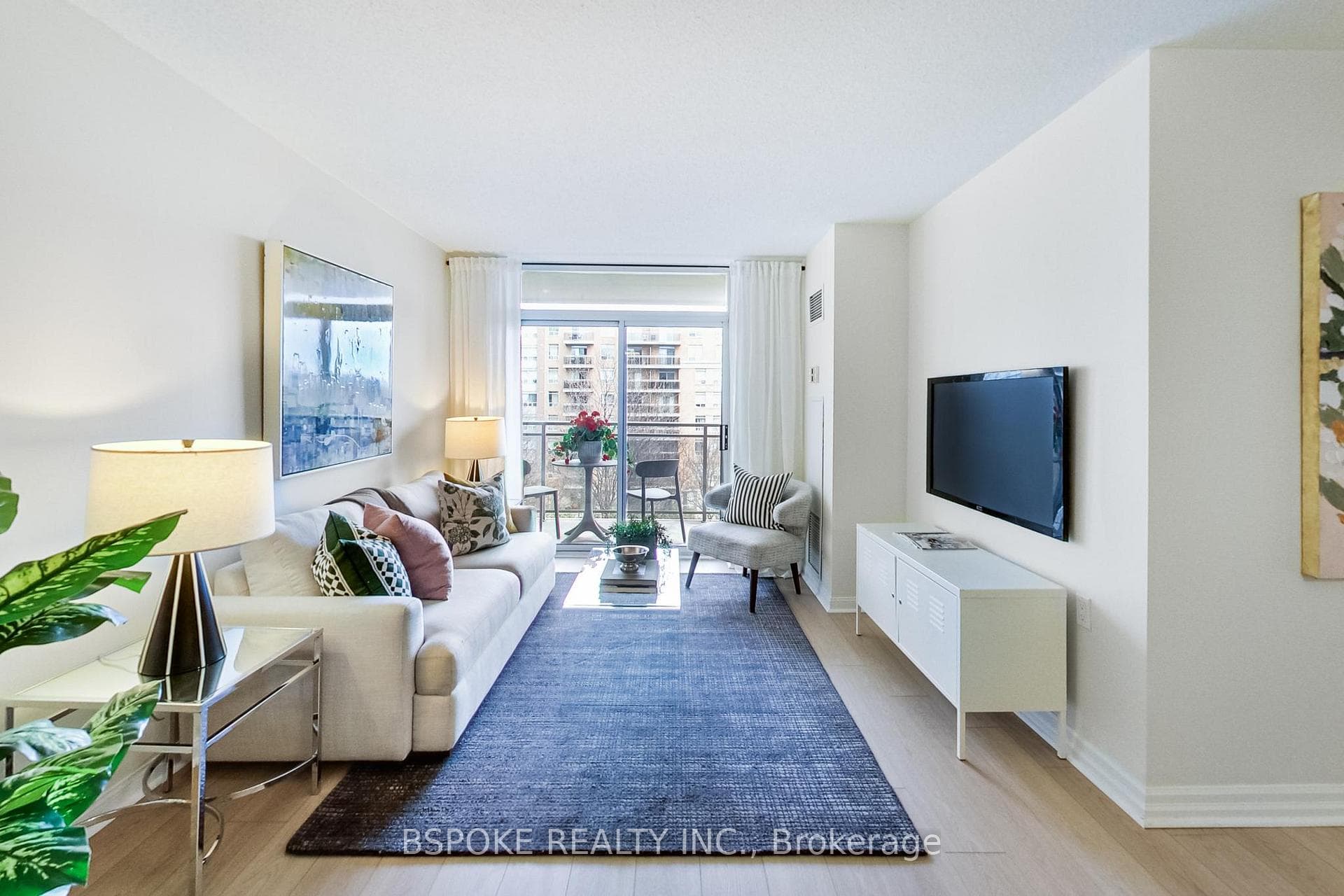 650 Lawrence Avenue Unit 509 photo 12