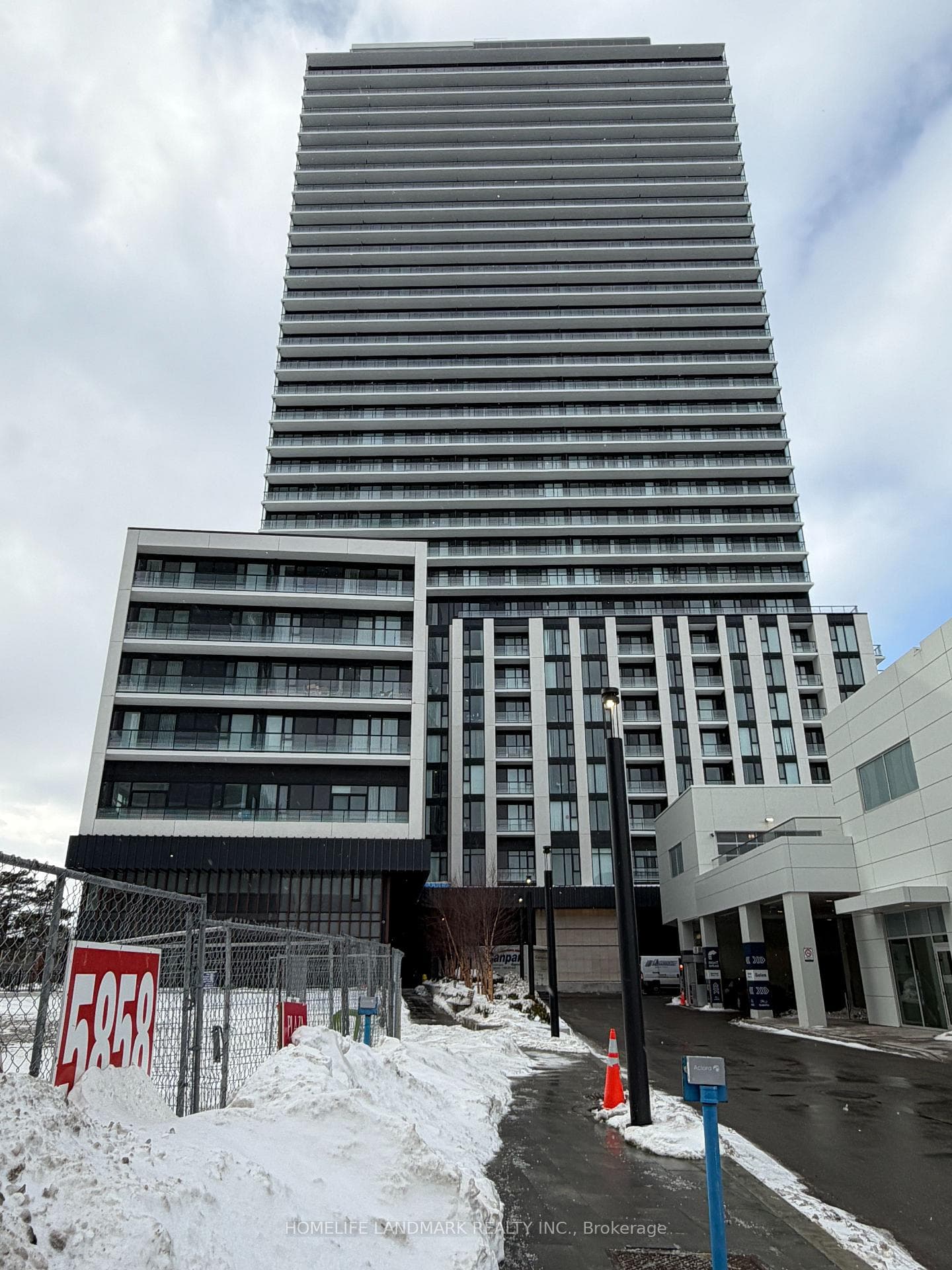5858 Yonge Street Unit 1905 photo 1
