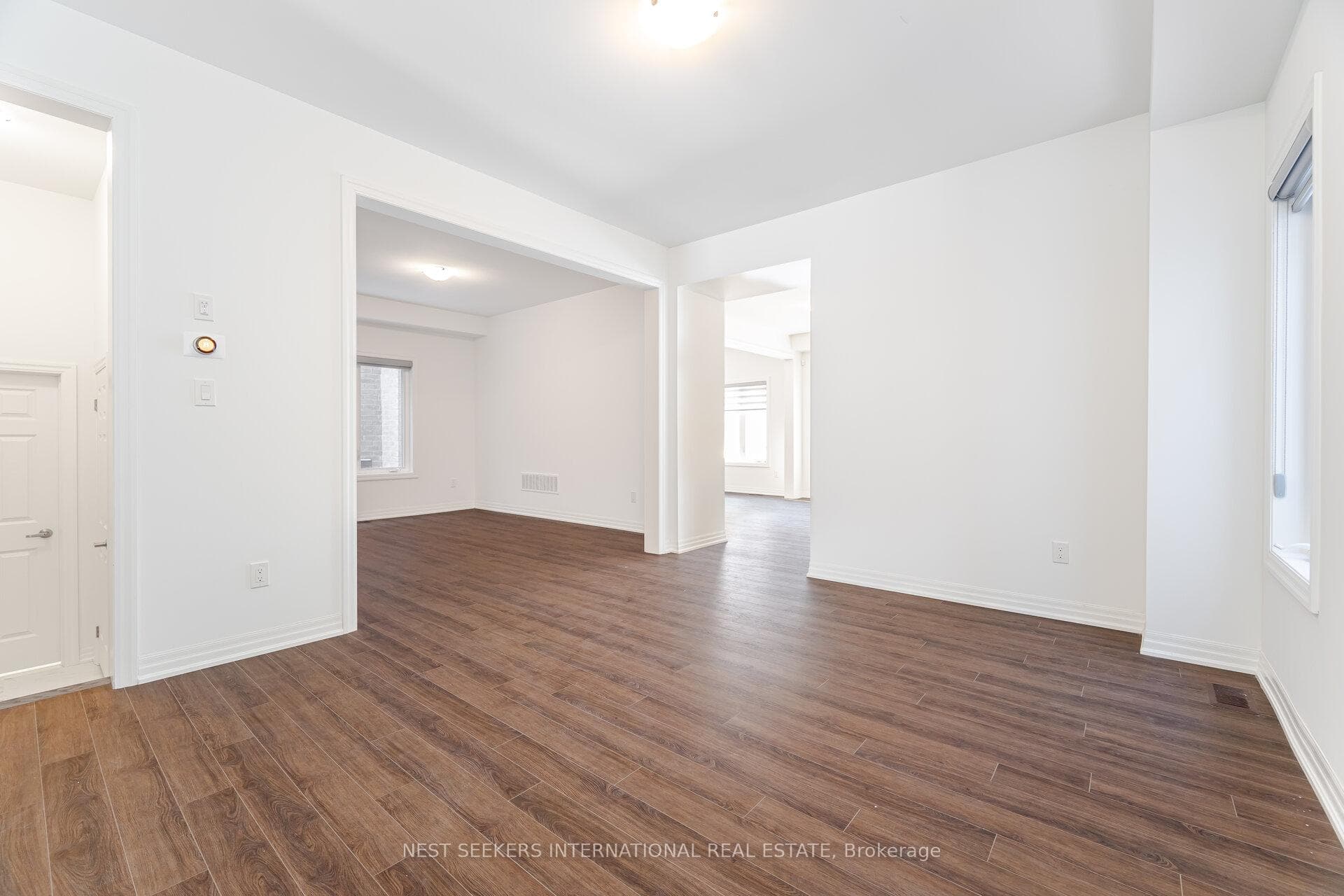 16 Connell Drive photo 6