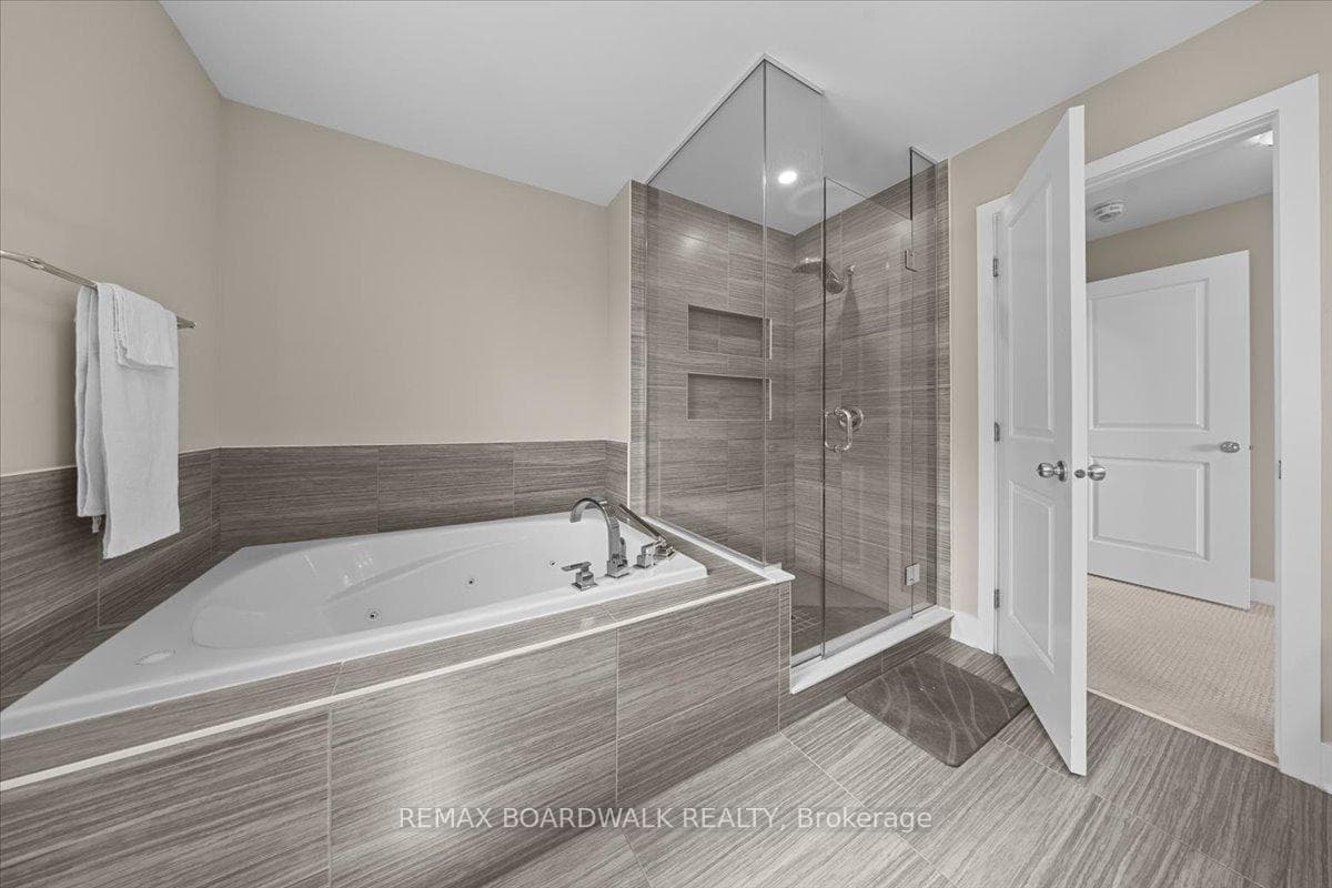 620 Barry Helman Drive photo 23