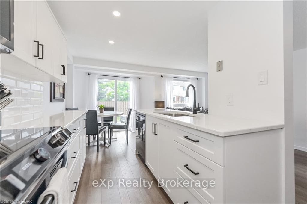 441 FLANNERY Drive photo 21