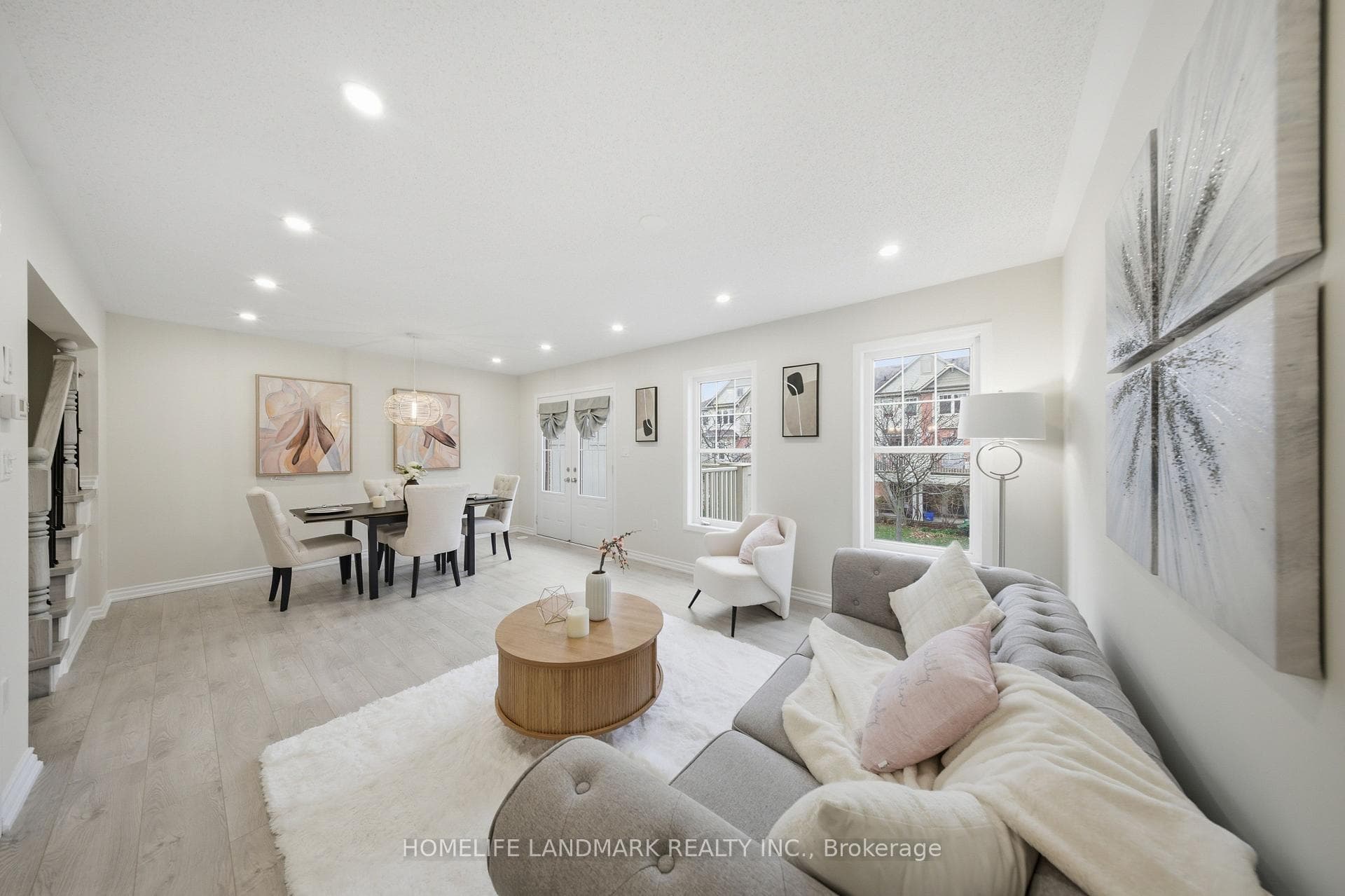 268 Wetenhall Landing photo 16
