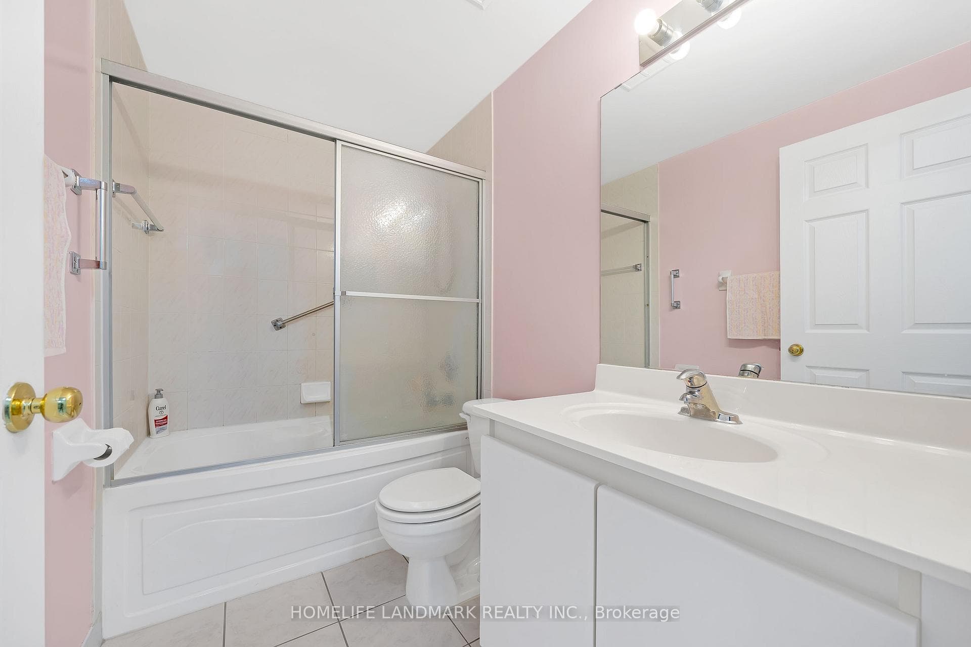 188 Bonis Avenue Unit 815 photo 23