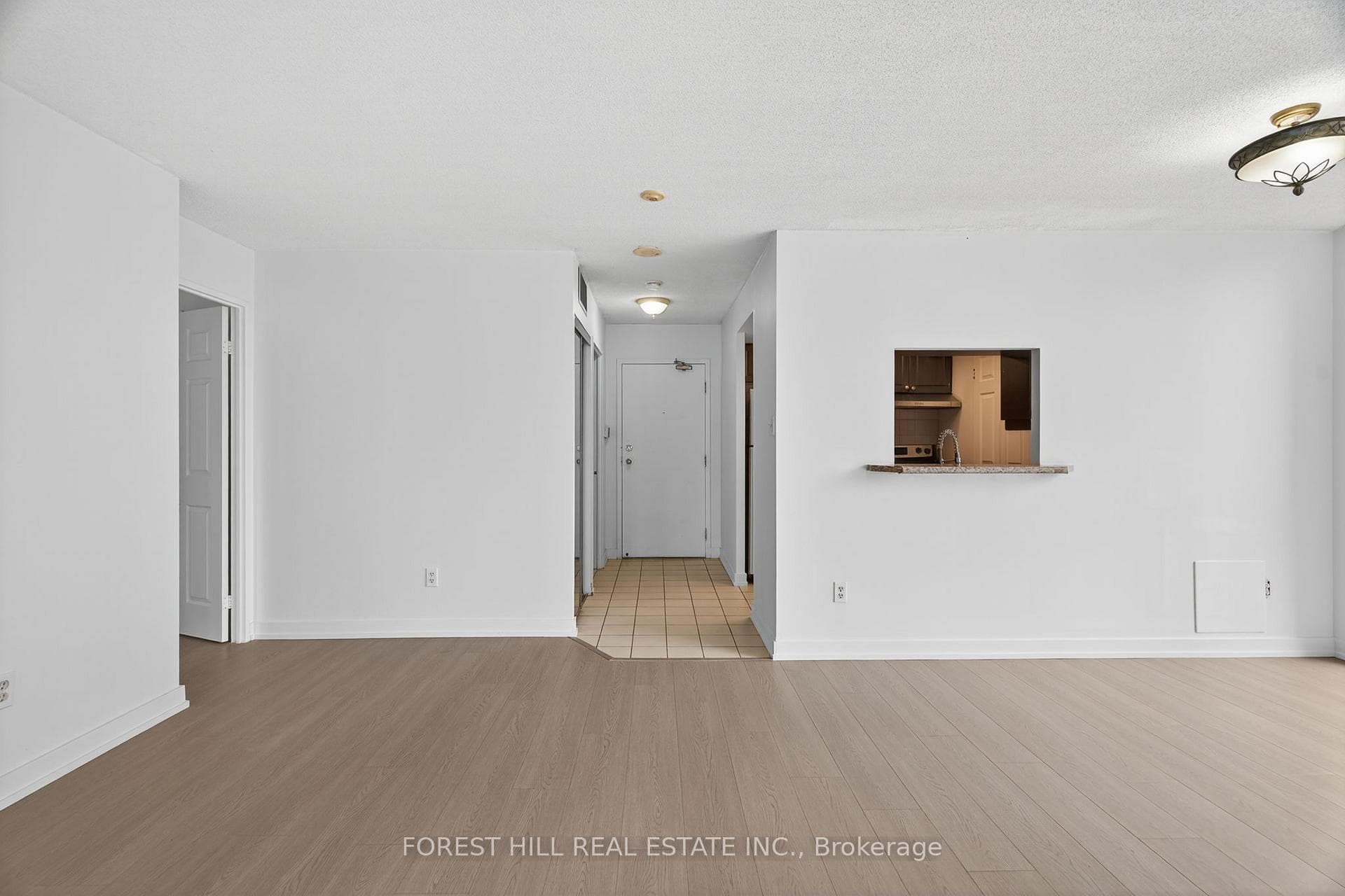 285 Enfield Place Unit 210 photo 20