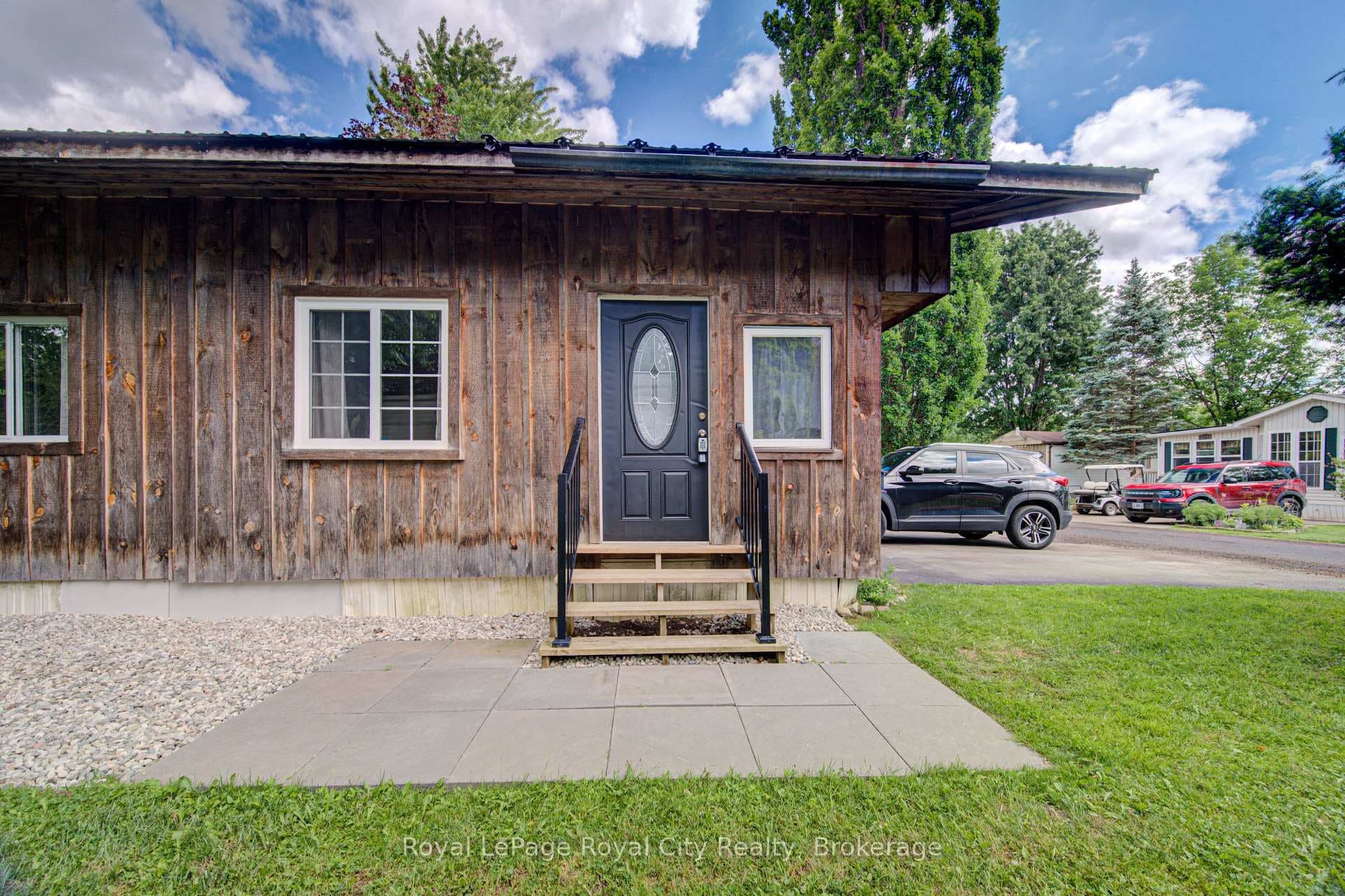 Leased Lot 570 Sumac Street photo 33