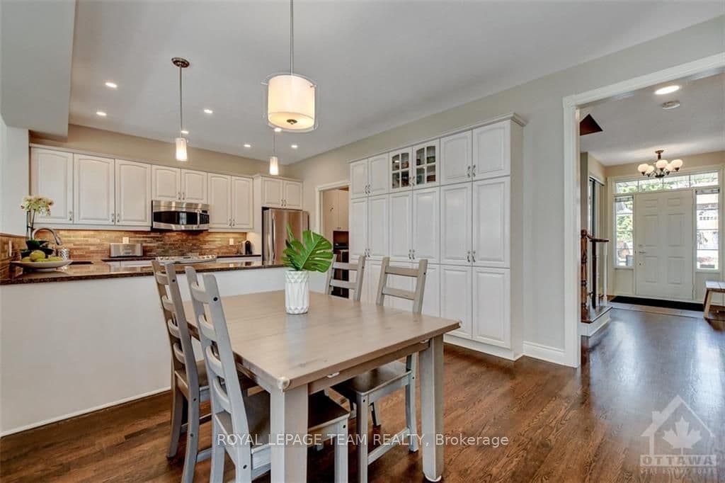6165 RAVINE Way photo 9