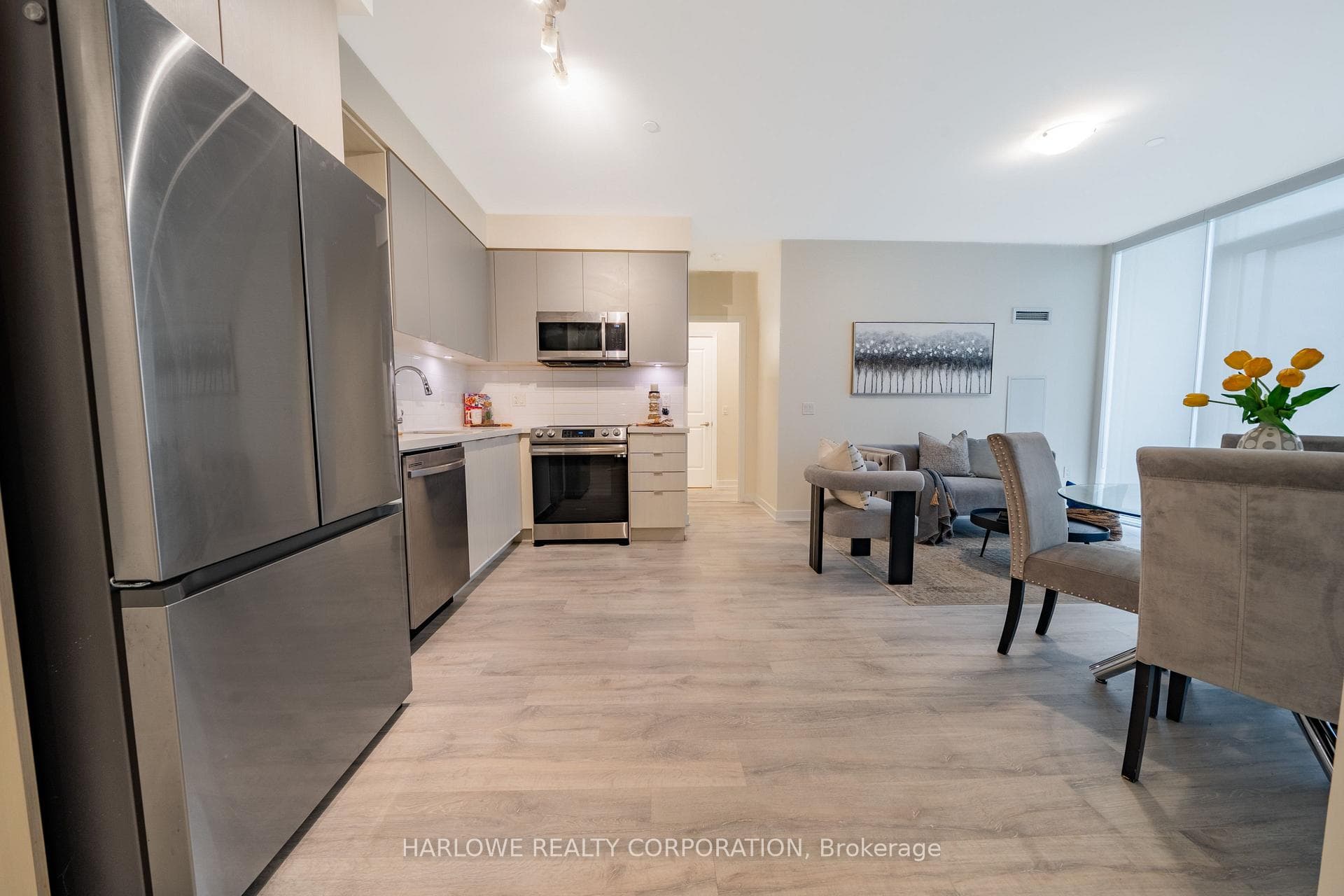 4655 Metcalfe Avenue Unit 109 photo 11