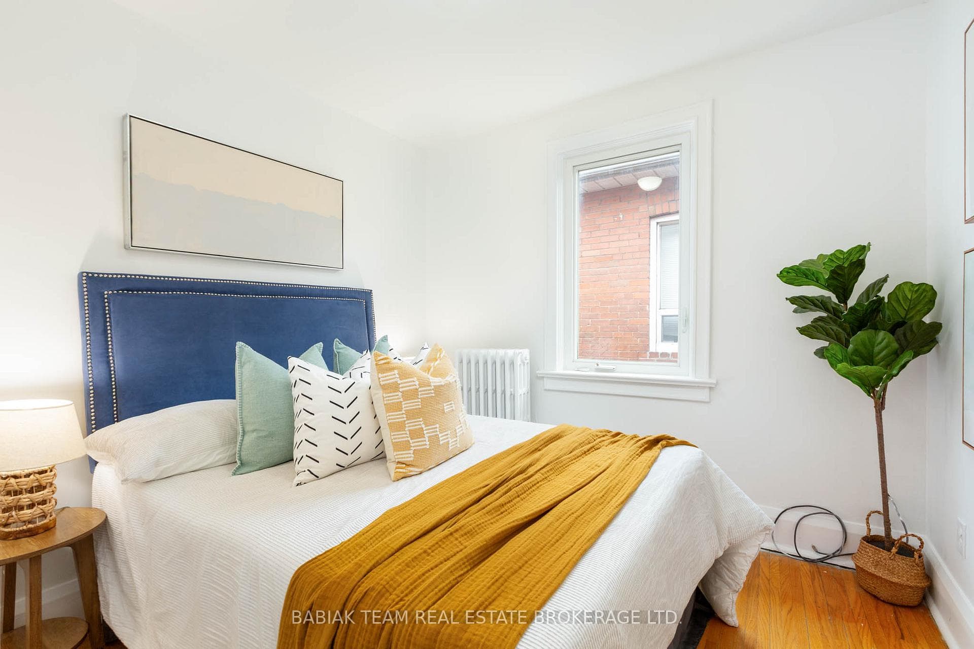 228 Dewhurst Boulevard photo 20