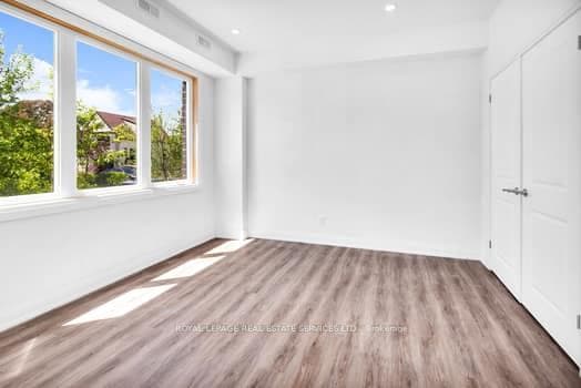 535 Vaughan Road Unit 1 photo 4