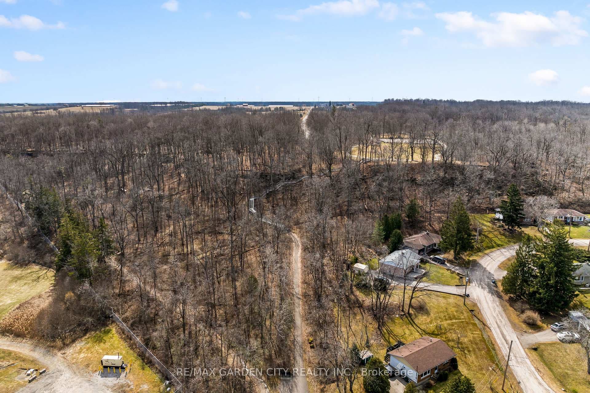 4881 Cherrywood Drive photo 33