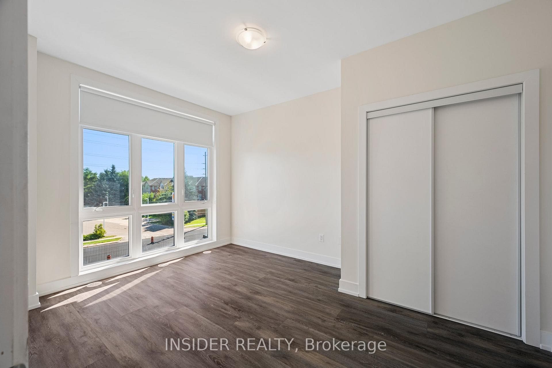 12860 YONGE Street Unit 283 photo 25