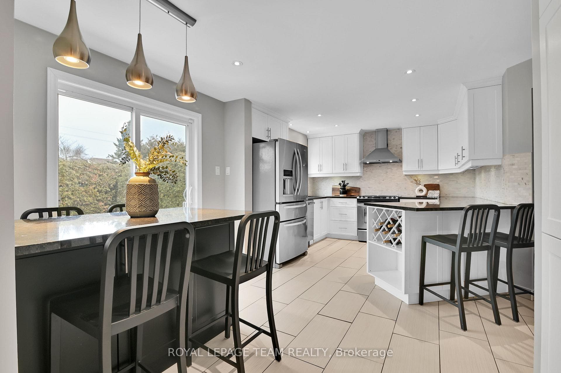 55 Beddington Avenue photo 7