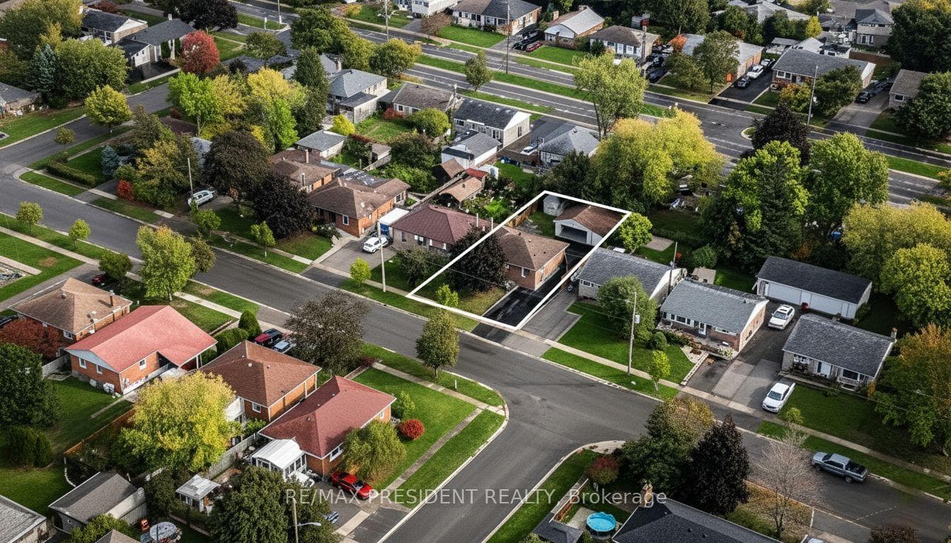 163 Prince Charles Drive photo 3