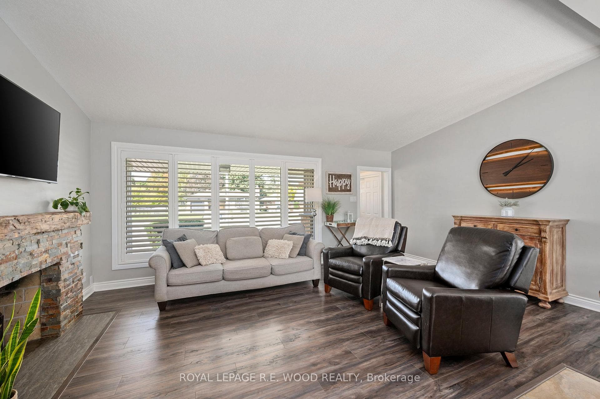 67 Dennis Avenue photo 7