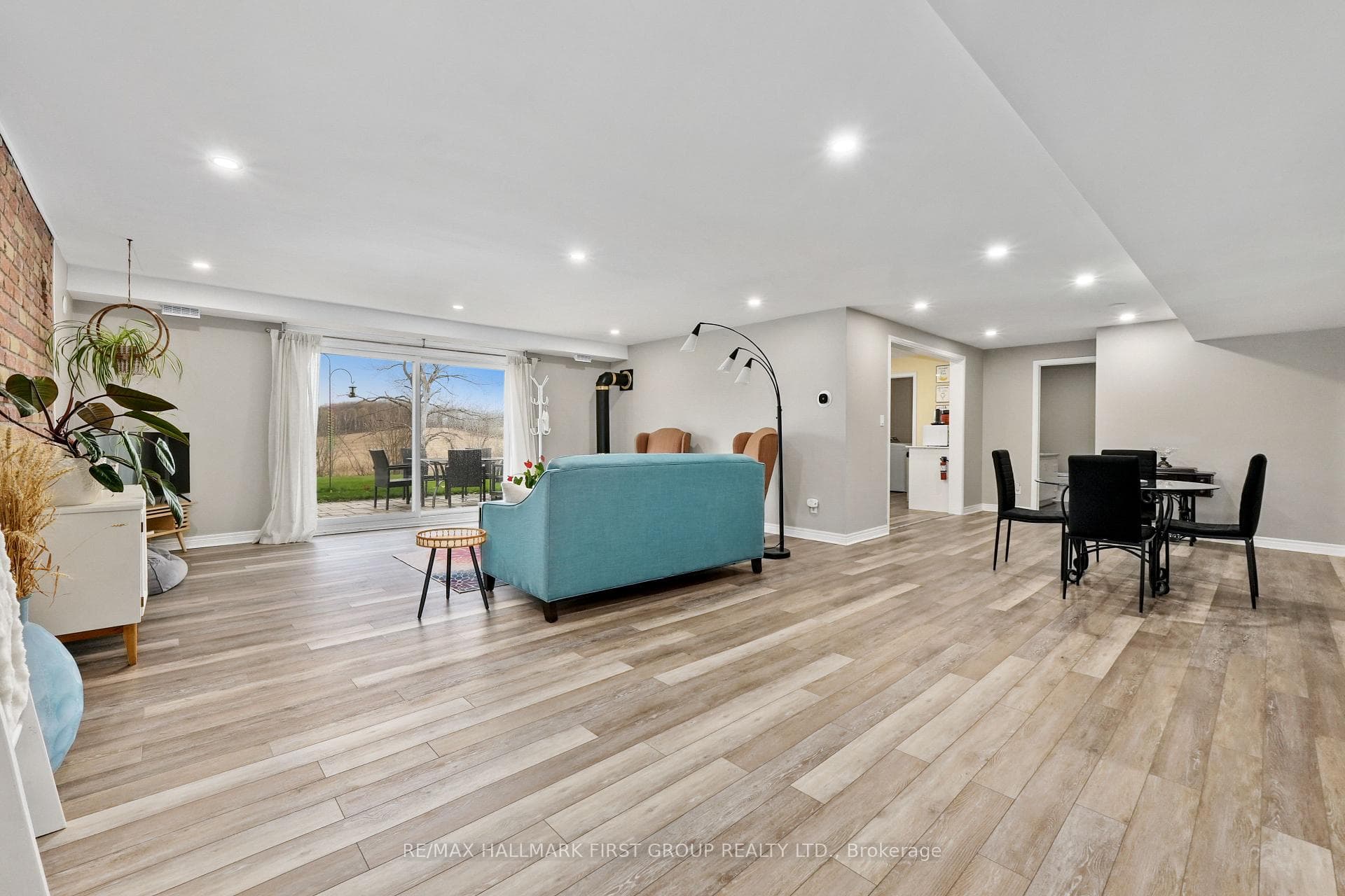 165 Burns Road Unit B photo 13