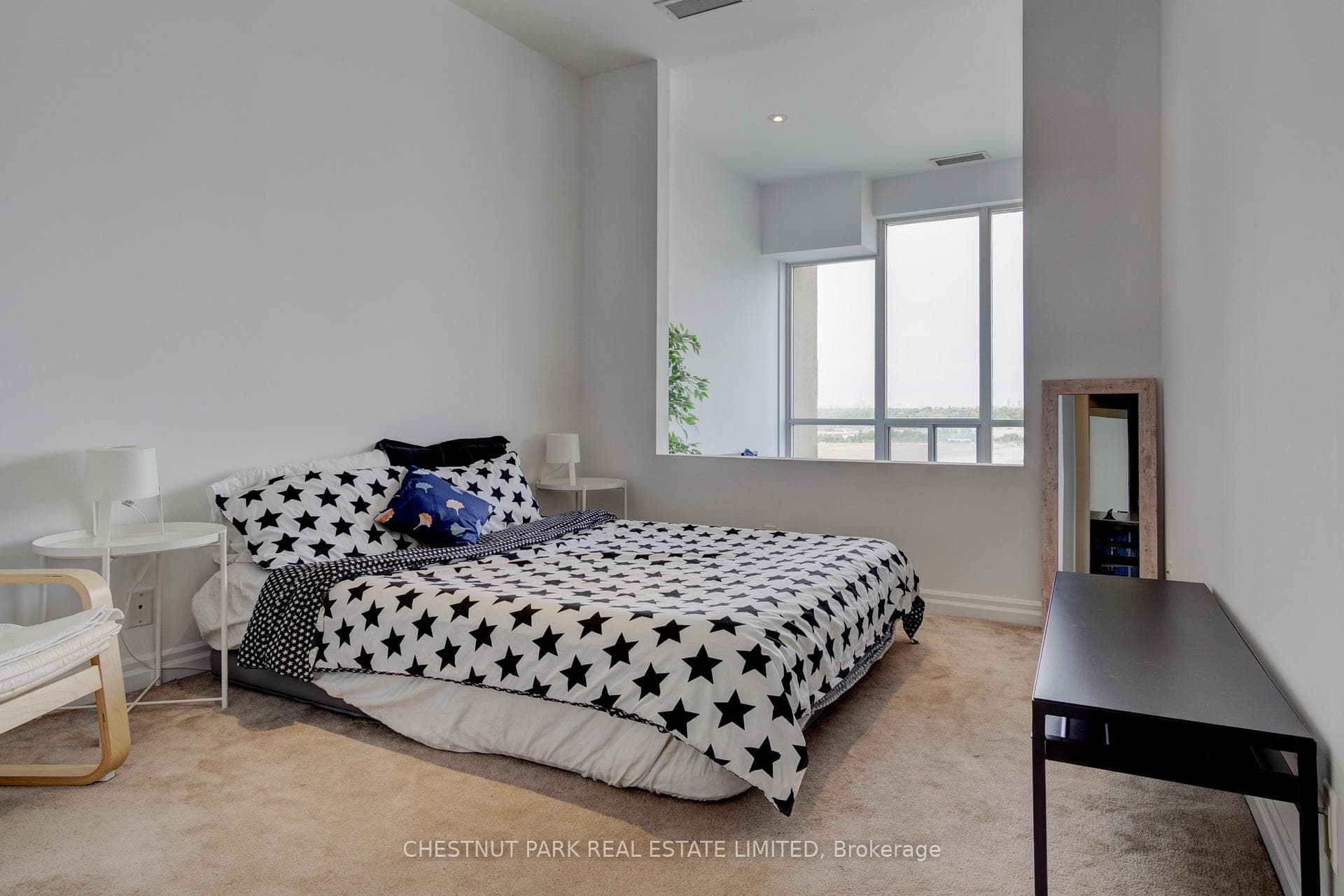 797 Don Mills Road Unit 806 photo 18