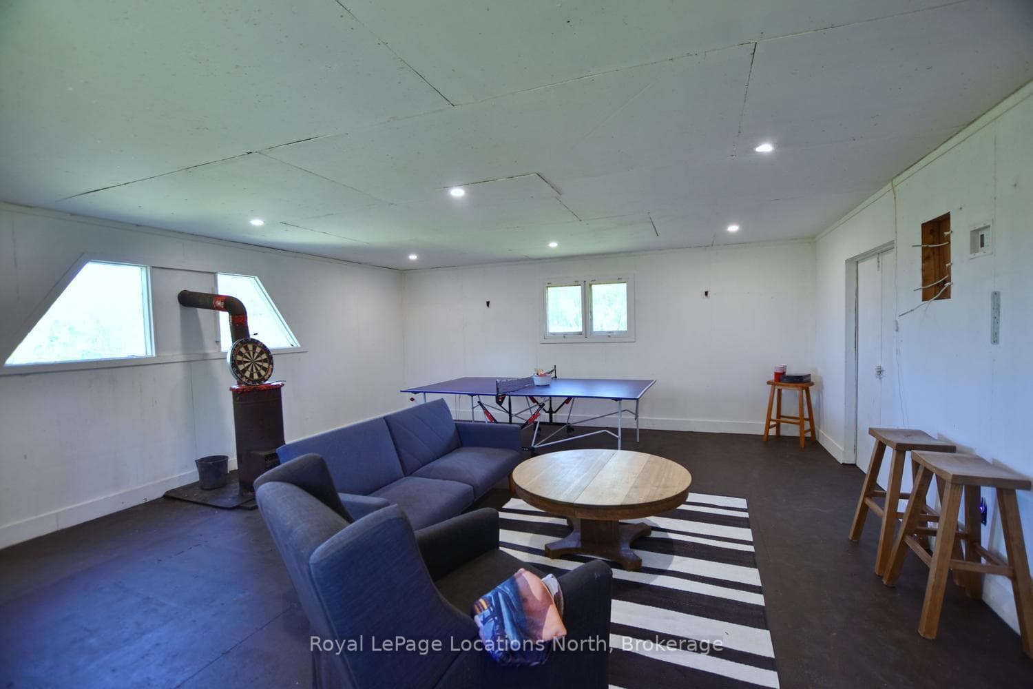 56 BATTEAUX Road photo 47