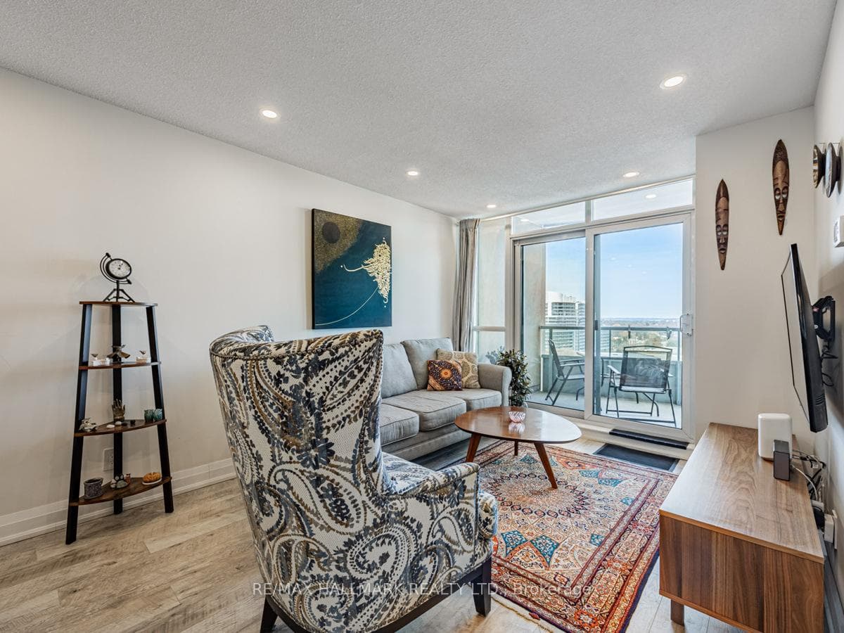 17 Barberry Place Unit 1515 photo 11