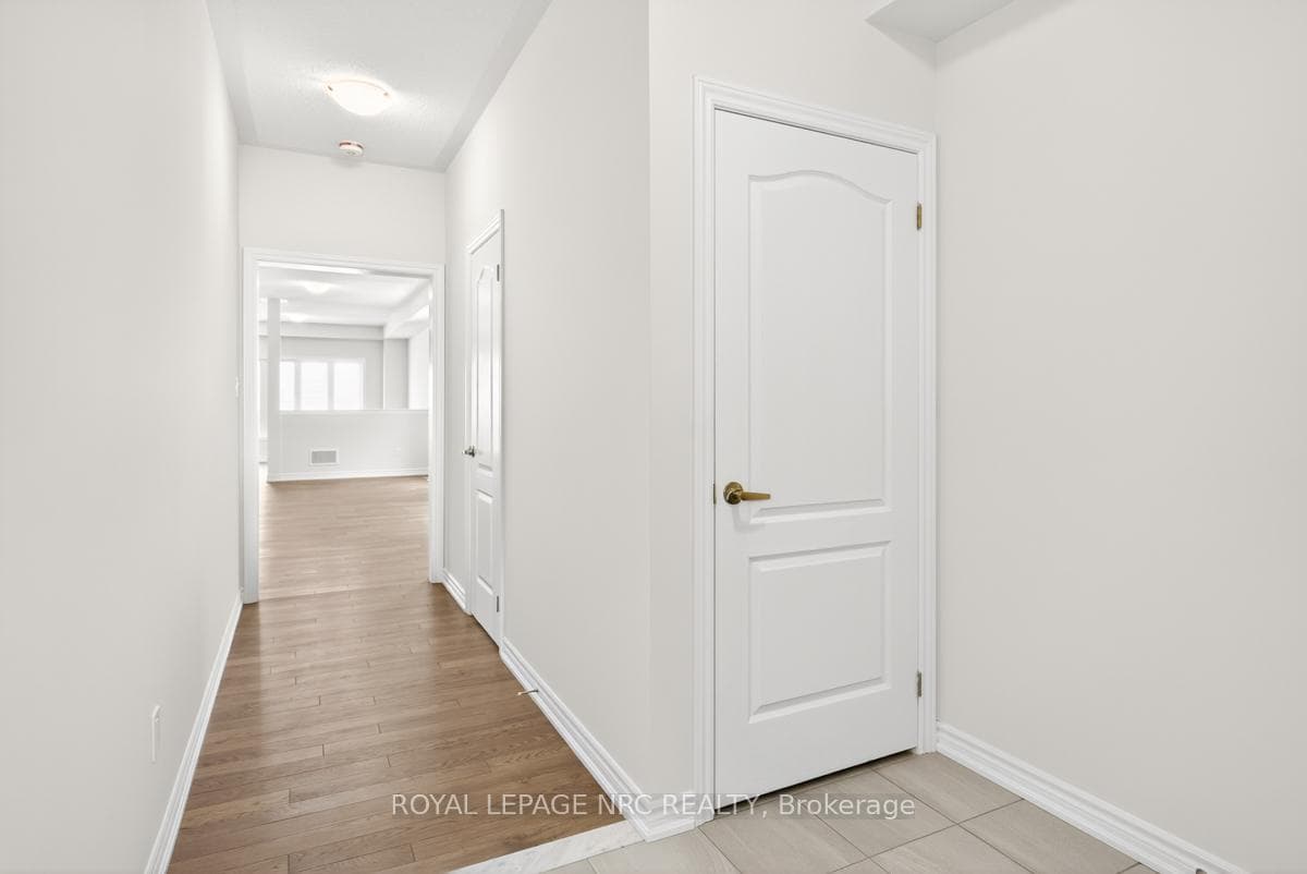 118 PALACE Street photo 2