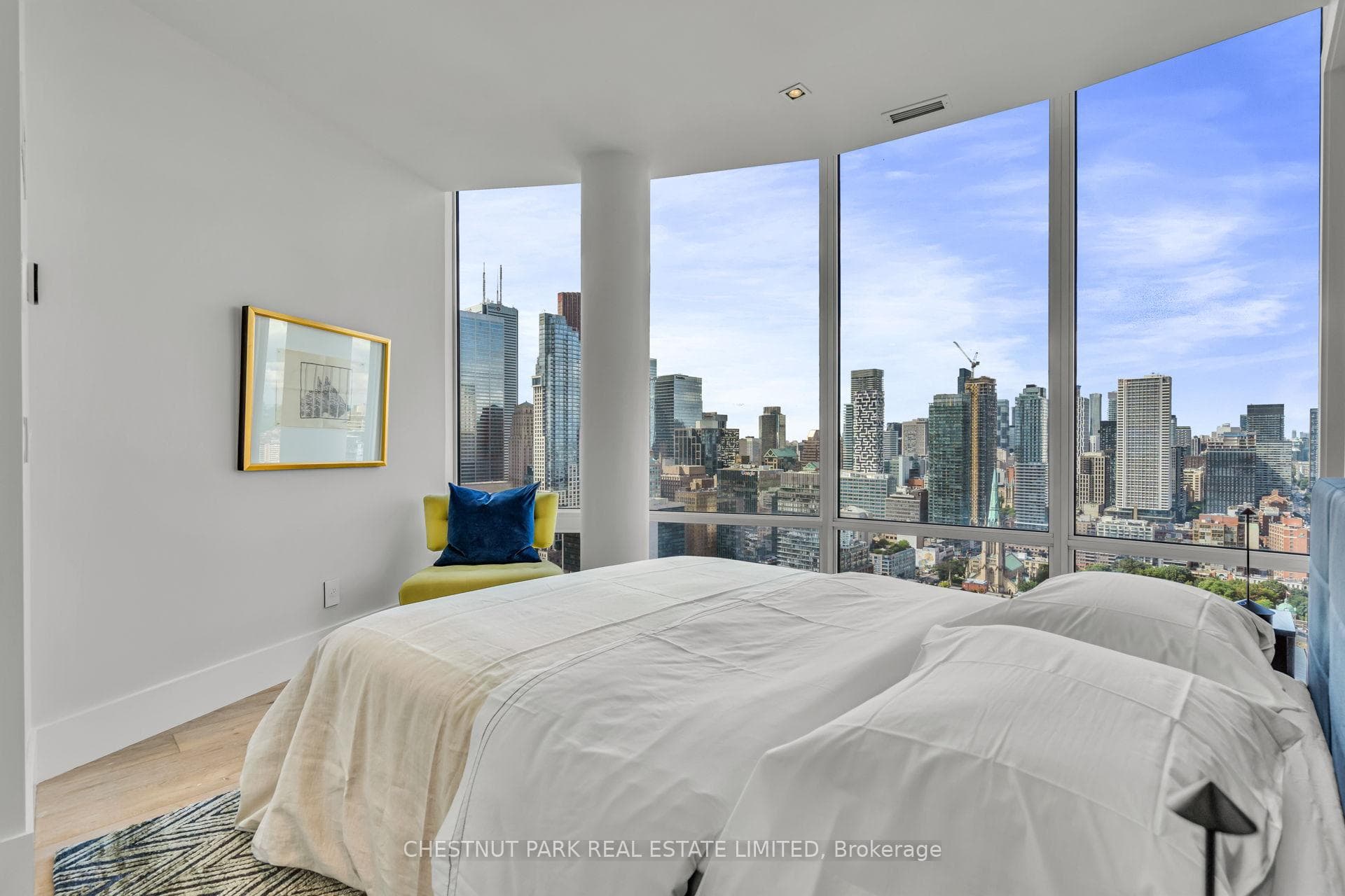 1 Market Street Unit PH3302 photo 33