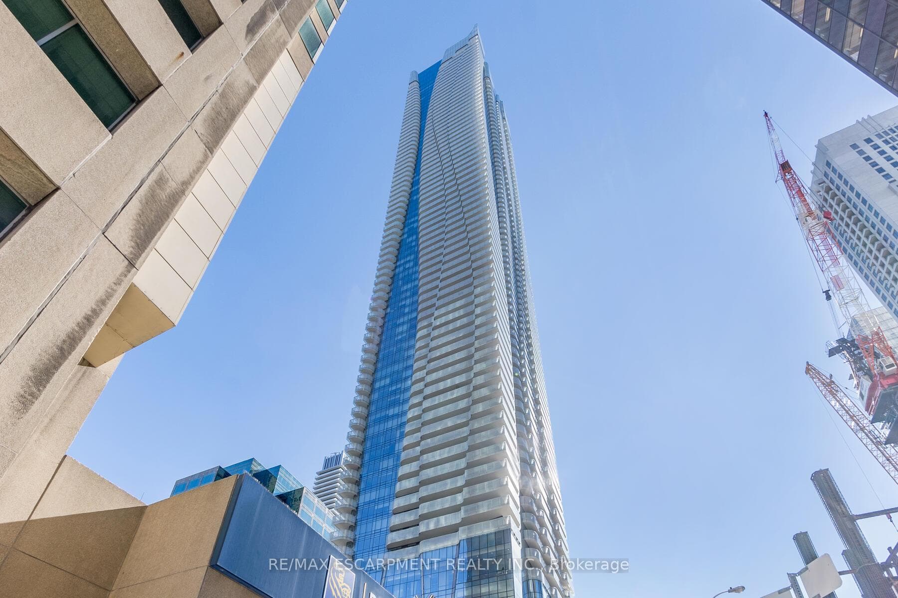 1 Bloor Street Unit 5503 photo 1