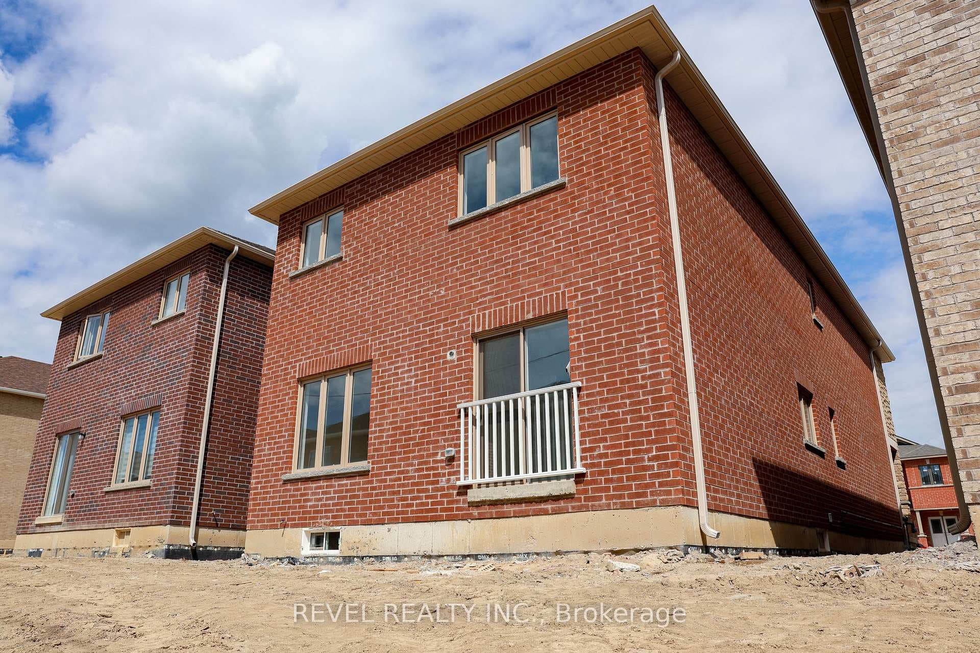 29 Huntsworth Avenue photo 7