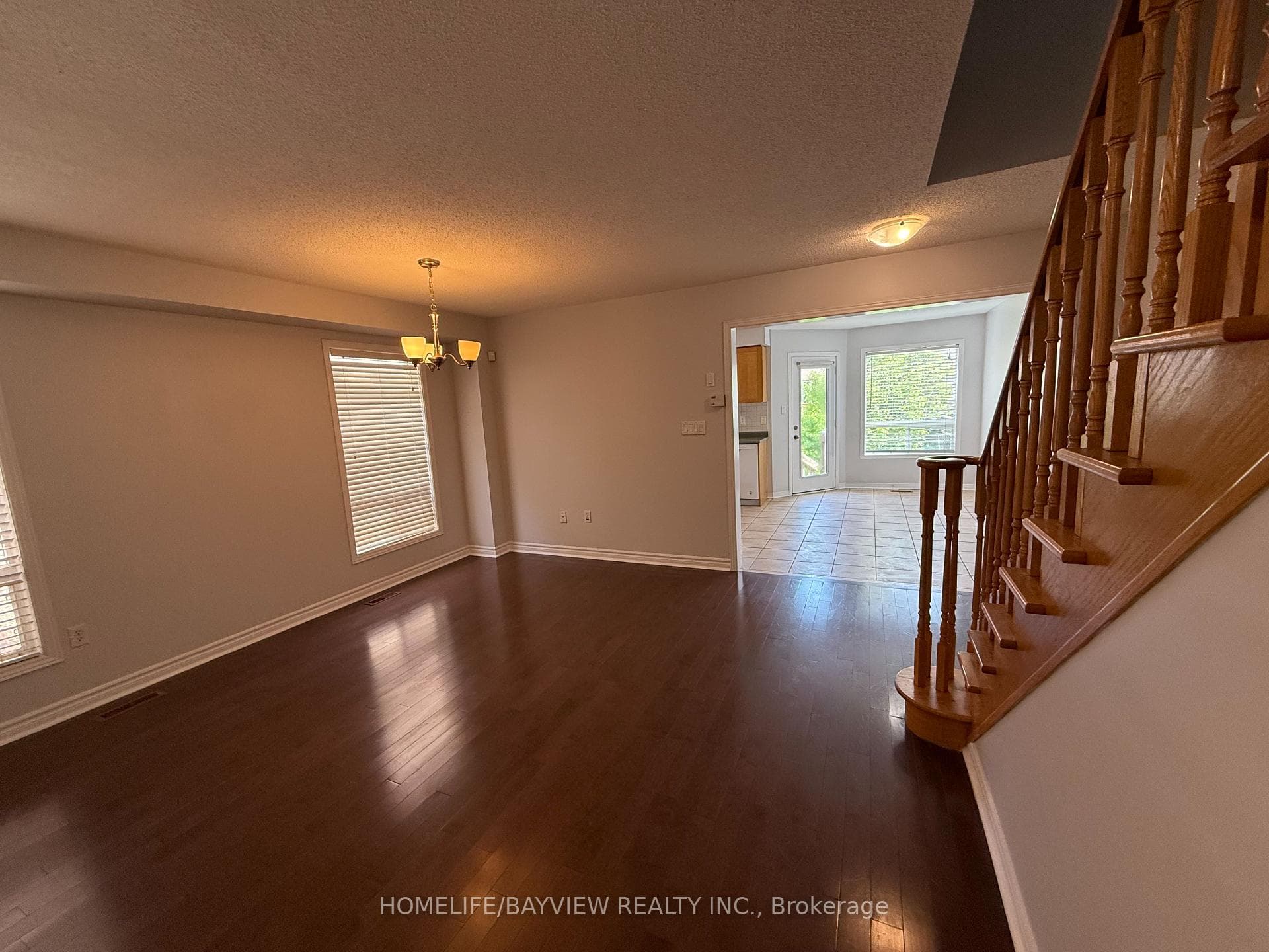 10 Selkirk Drive photo 5