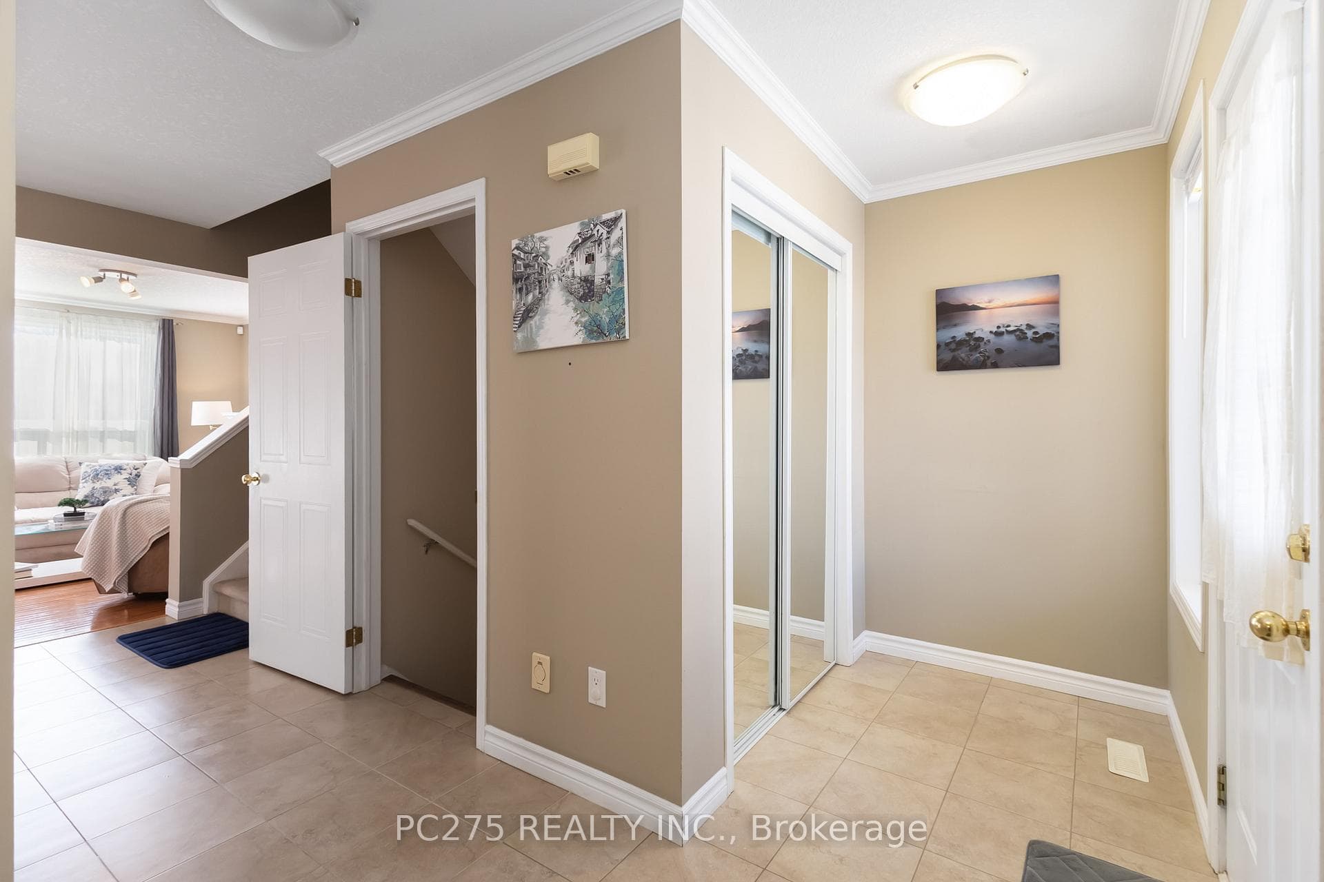 634 Ridgeview Drive photo 8