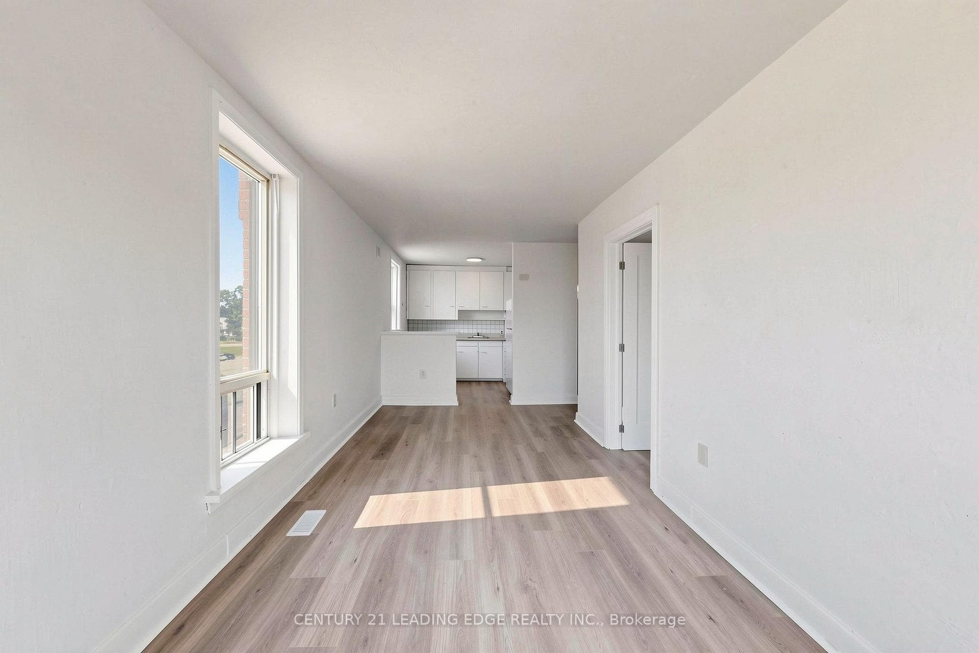 18 Brock Street Unit 3 photo 12