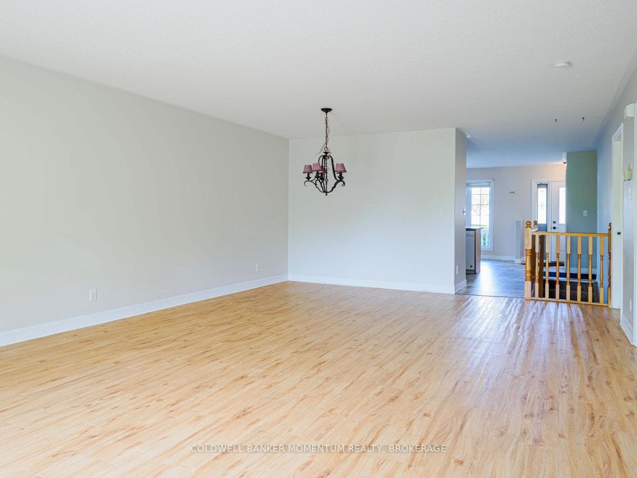 409 Queen Street Unit 8 photo 9