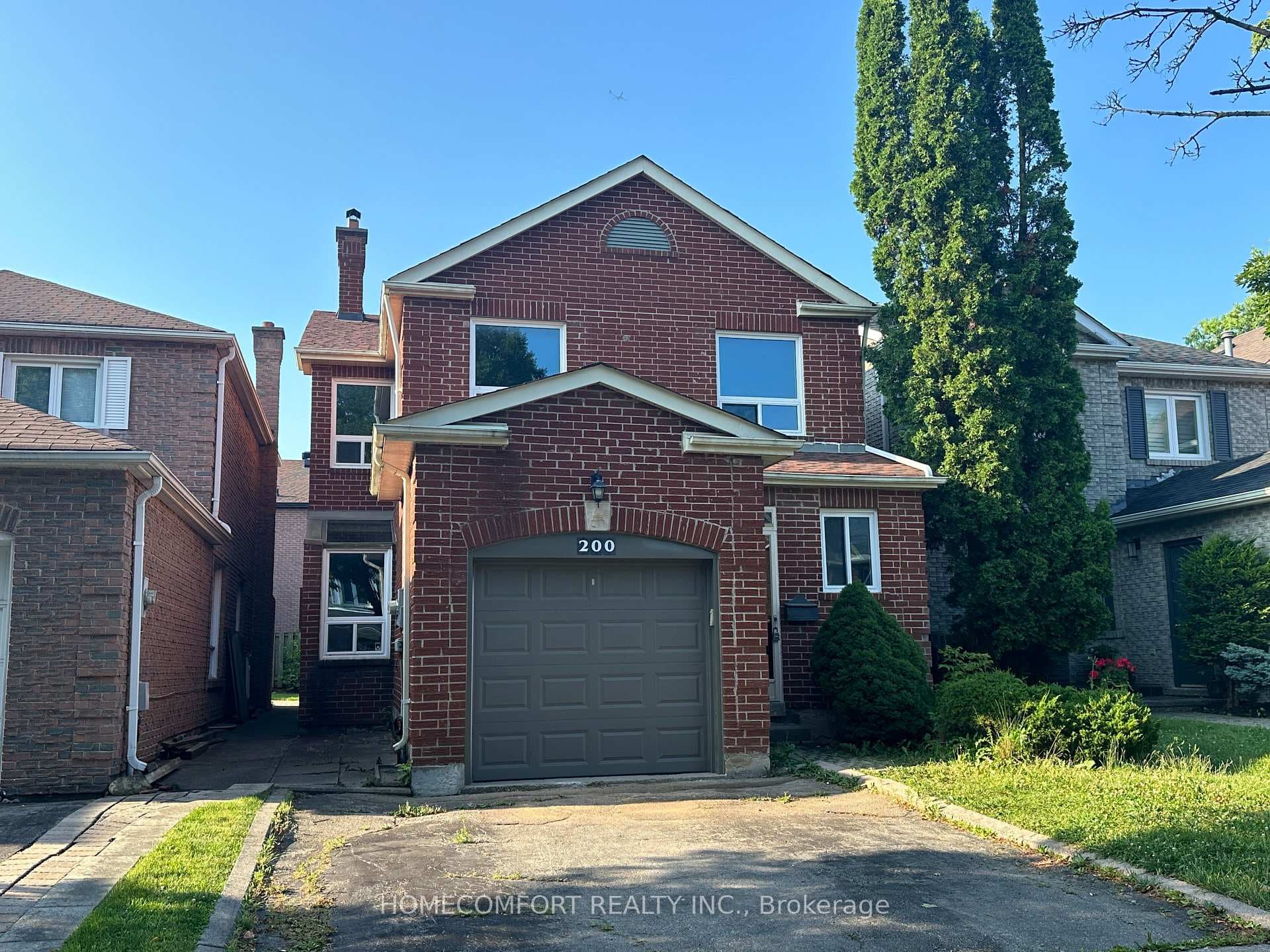 200 Glenmanor Way photo 36