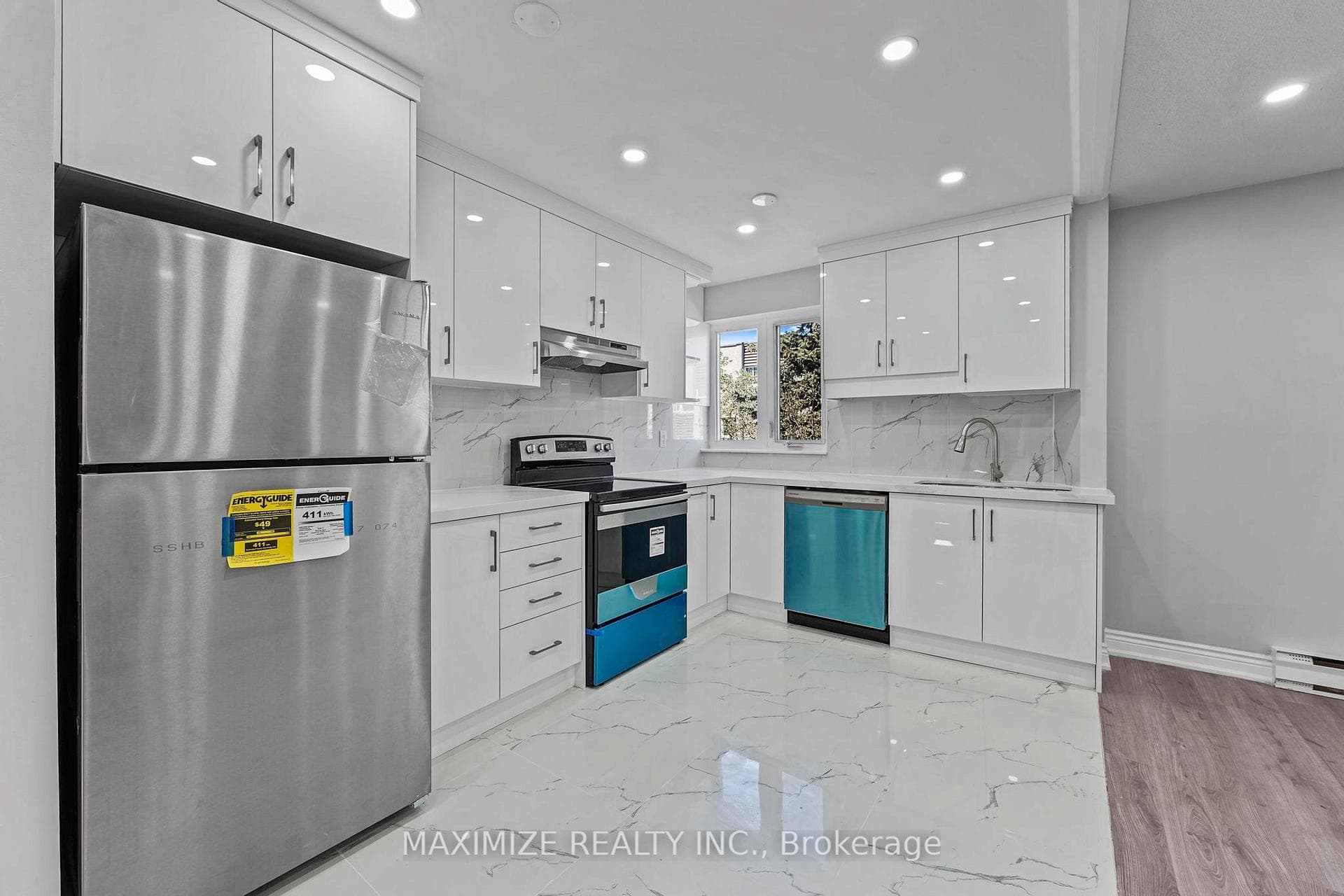 1055 Dundas Street Unit 192 photo 1