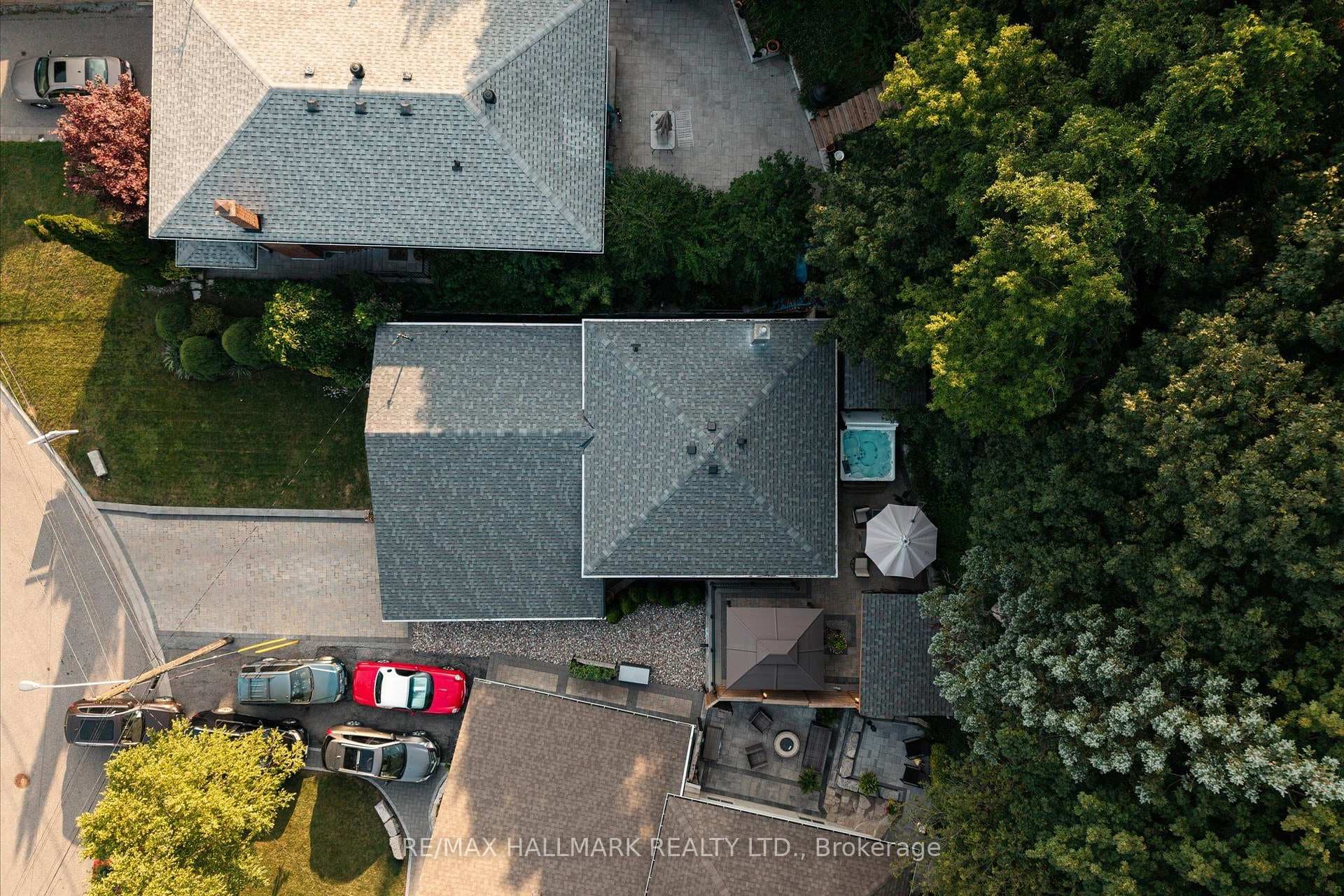 76 Felicity Drive photo 45