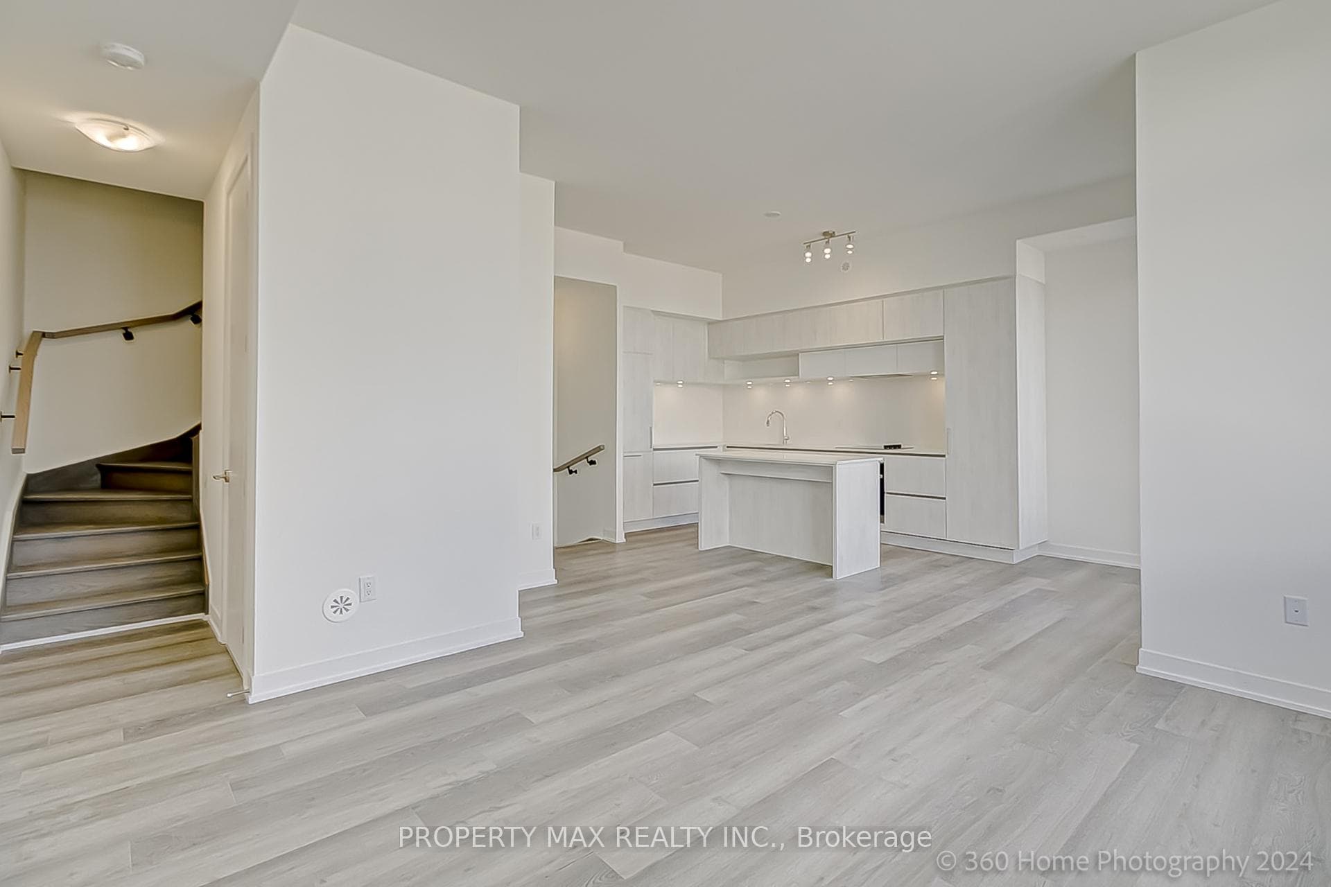 10 David Eyer Road Unit 1211 photo 9