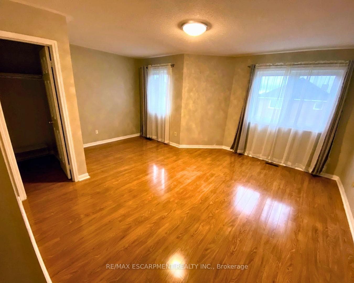 3824 Milkwood Crescent photo 12